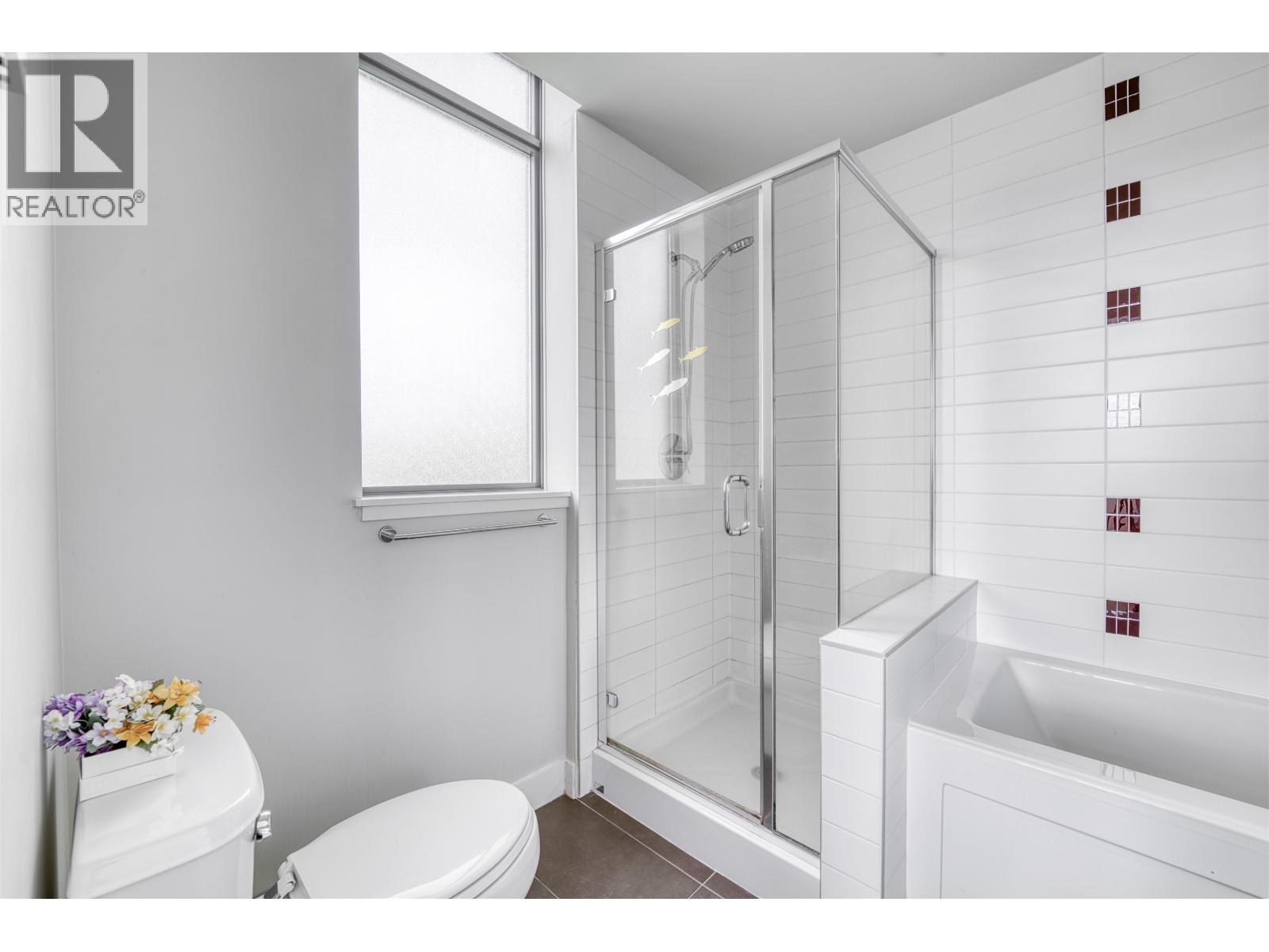 1208 7088 18th Avenue, Burnaby, British Columbia  V3N 0A2 - Photo 16 - R3042714