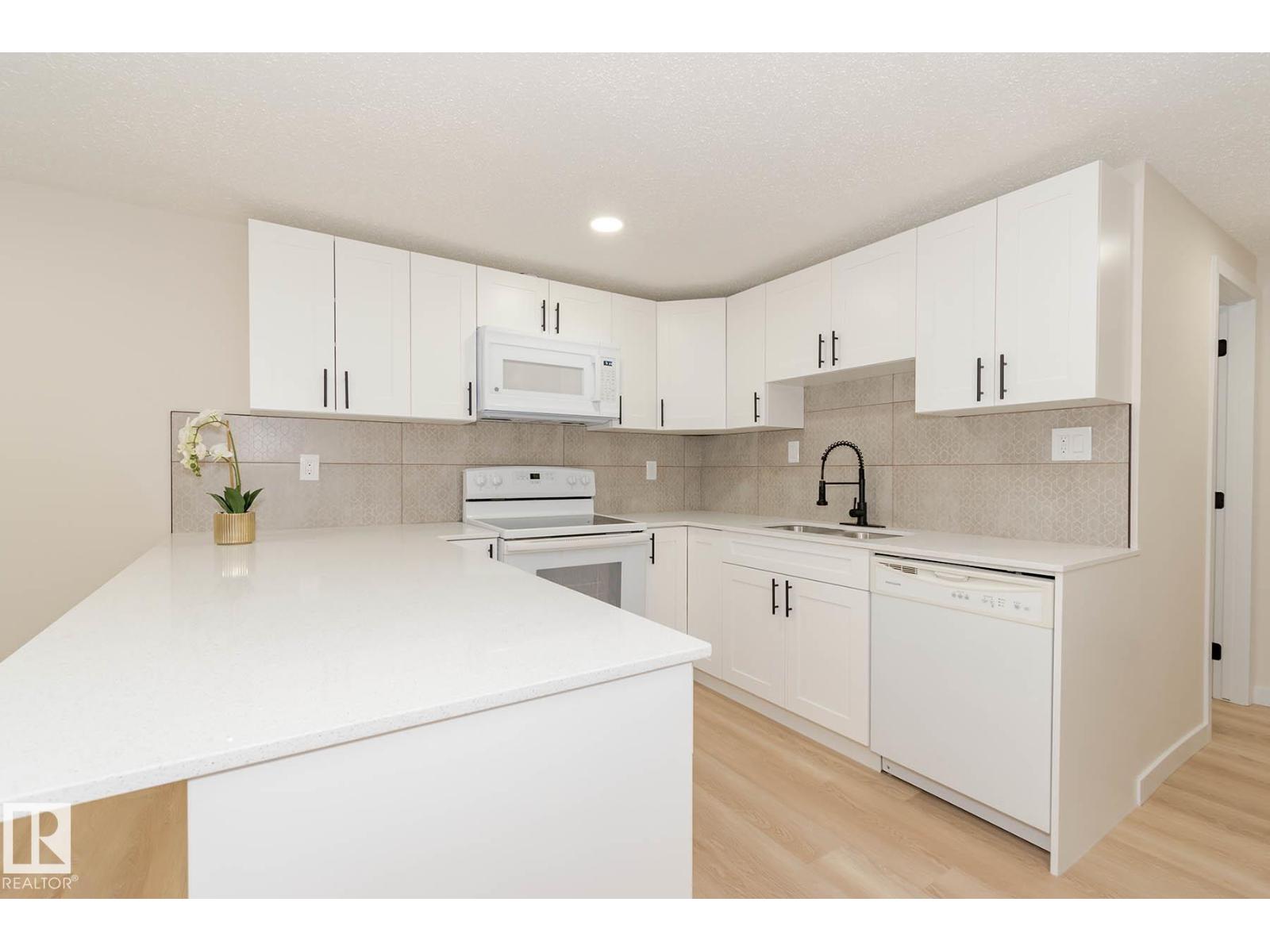 7923 159 St Nw, Edmonton, Alberta  T5R 2E2 - Photo 40 - E4455724