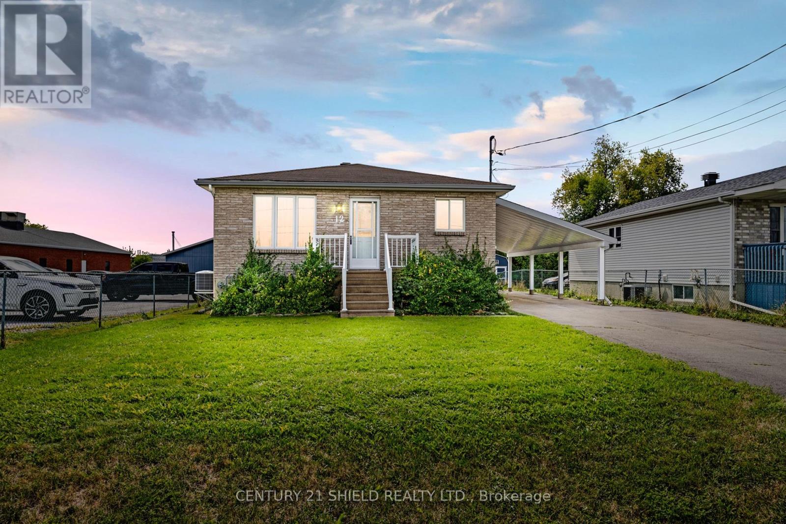 12 South Branch Road, Cornwall, Ontario  K6K 1T4 - Photo 2 - X12375992