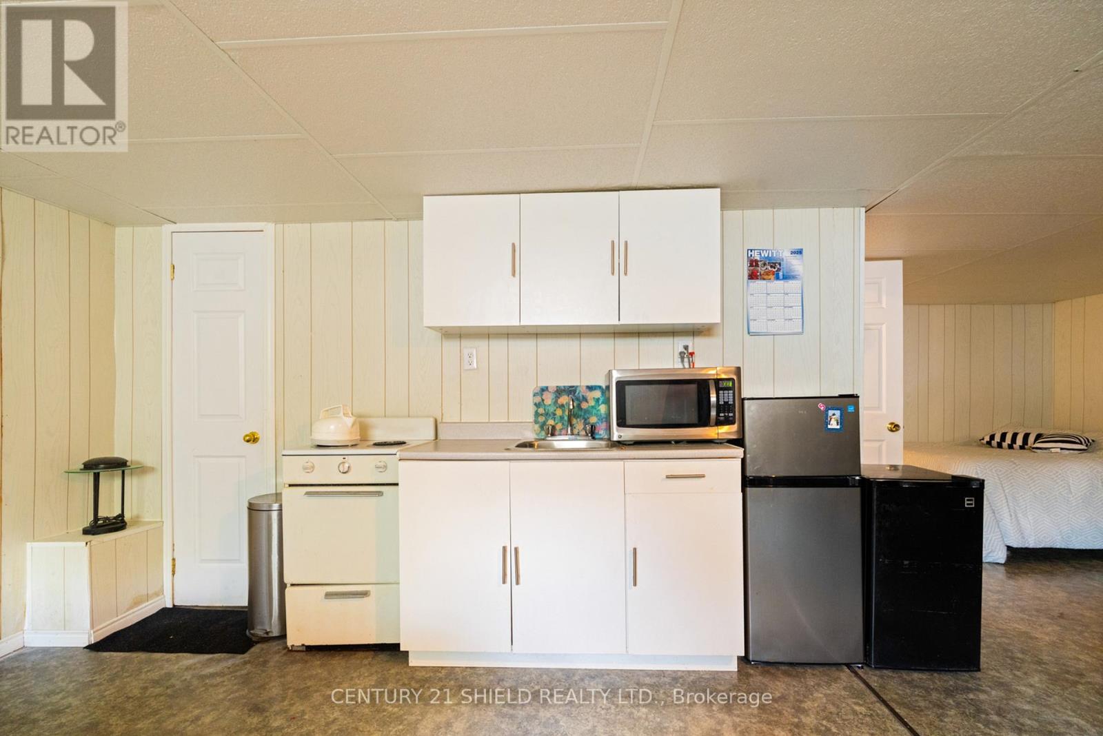 12 South Branch Road, Cornwall, Ontario  K6K 1T4 - Photo 37 - X12375992
