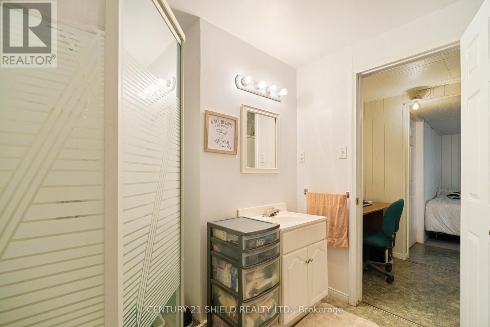 12 South Branch Road, Cornwall, Ontario  K6K 1T4 - Photo 41 - X12375992