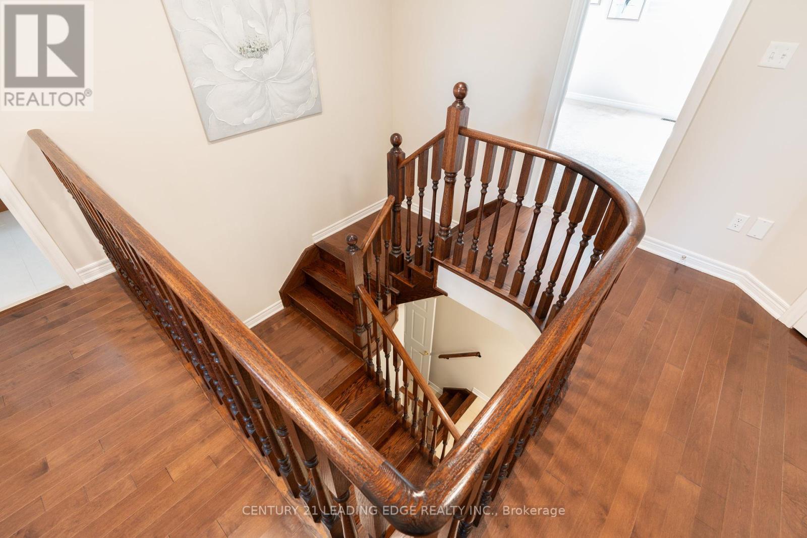 1163 Stuffles Crescent, Newmarket, Ontario  L3X 0E4 - Photo 16 - N12371614