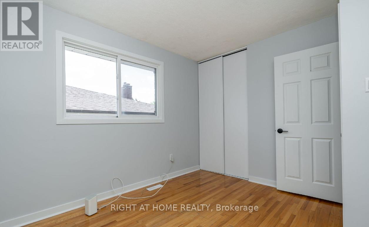 Upper - 4122 Dursley Crescent, Mississauga, Ontario  L4Z 1J7 - Photo 13 - W12375988