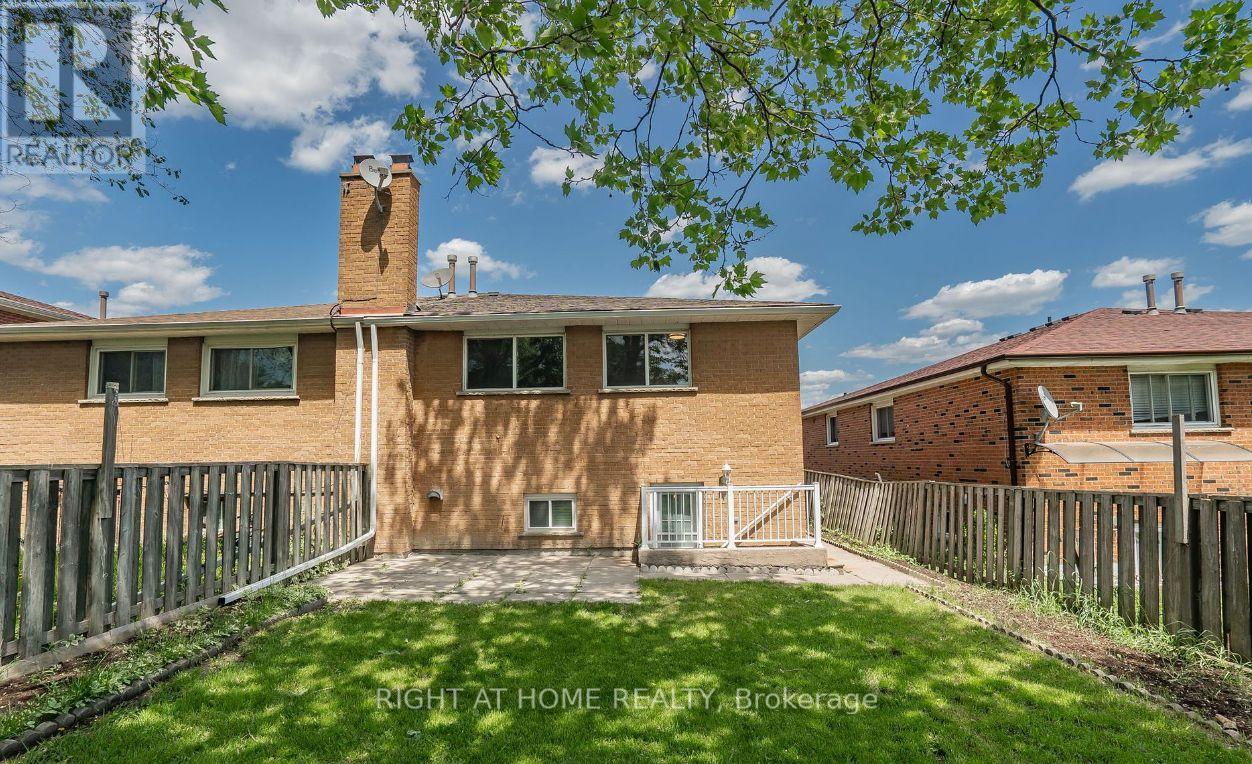 Upper - 4122 Dursley Crescent, Mississauga, Ontario  L4Z 1J7 - Photo 18 - W12375988