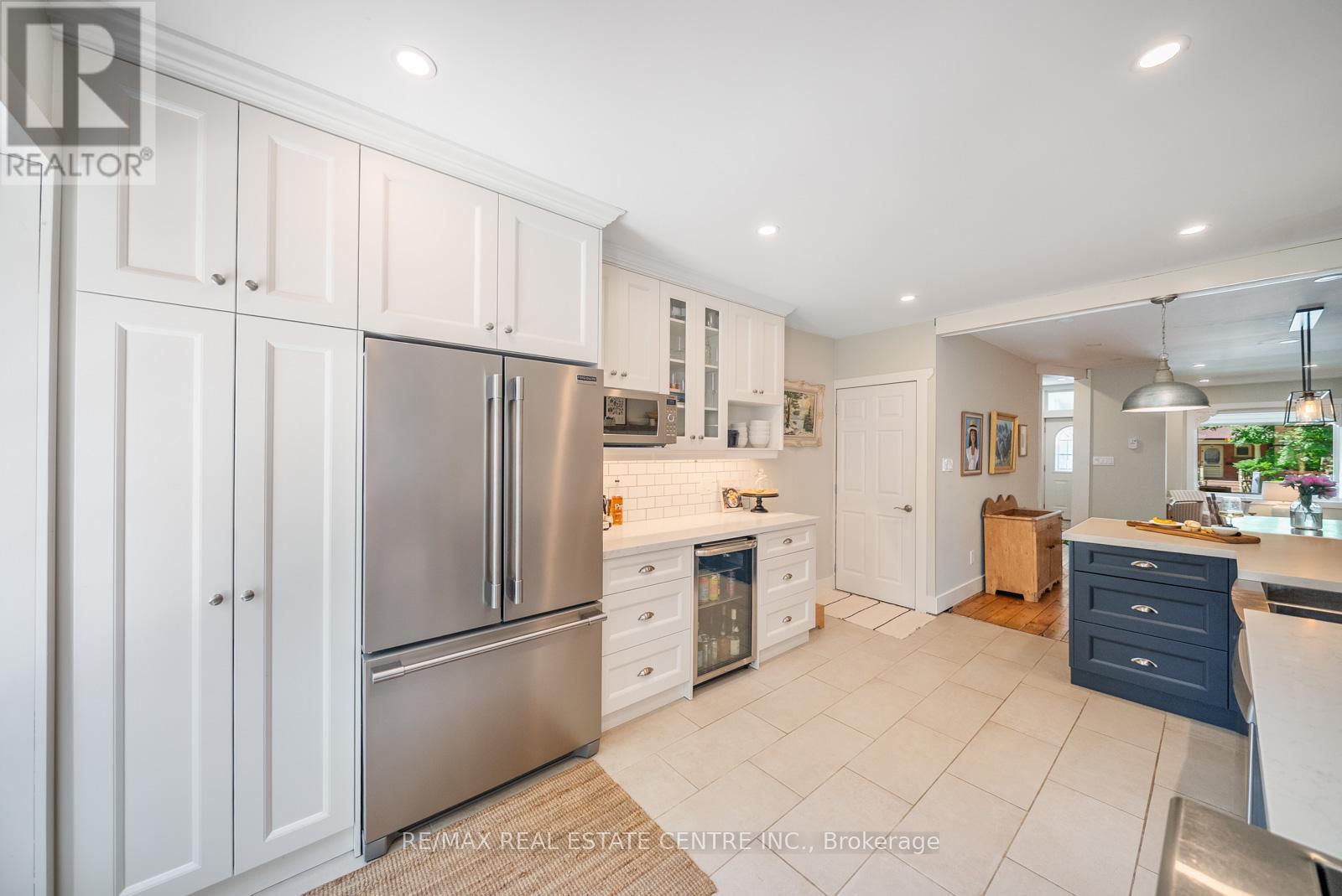 34 Zina Street, Orangeville, Ontario  L9W 1E1 - Photo 19 - W12376003