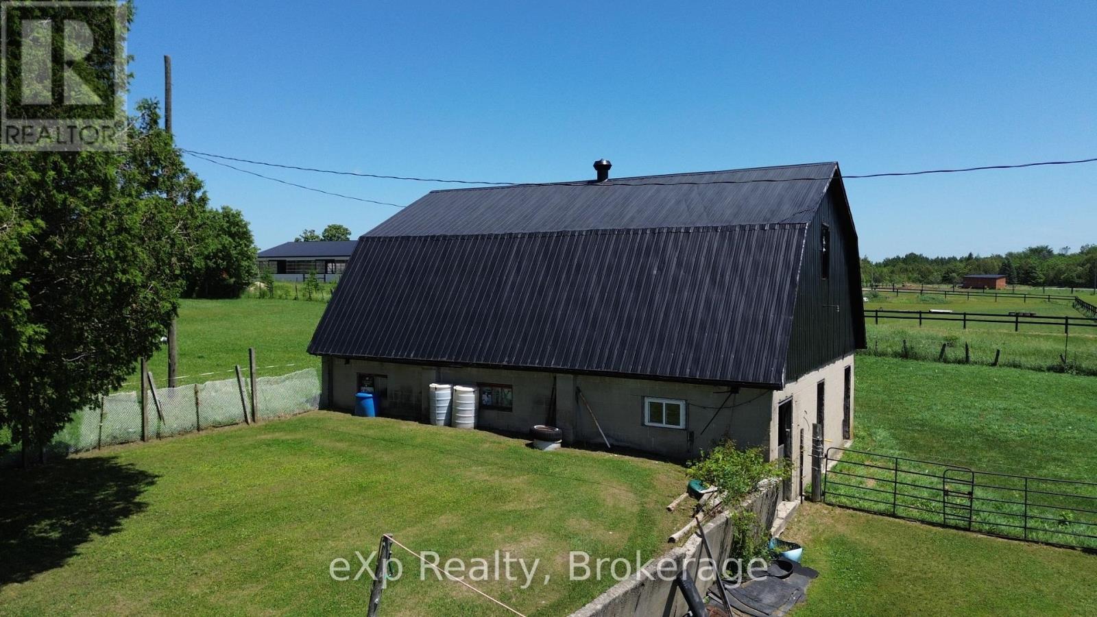 125 Lake Drive, West Grey, Ontario  N0C 1H0 - Photo 24 - X12376022