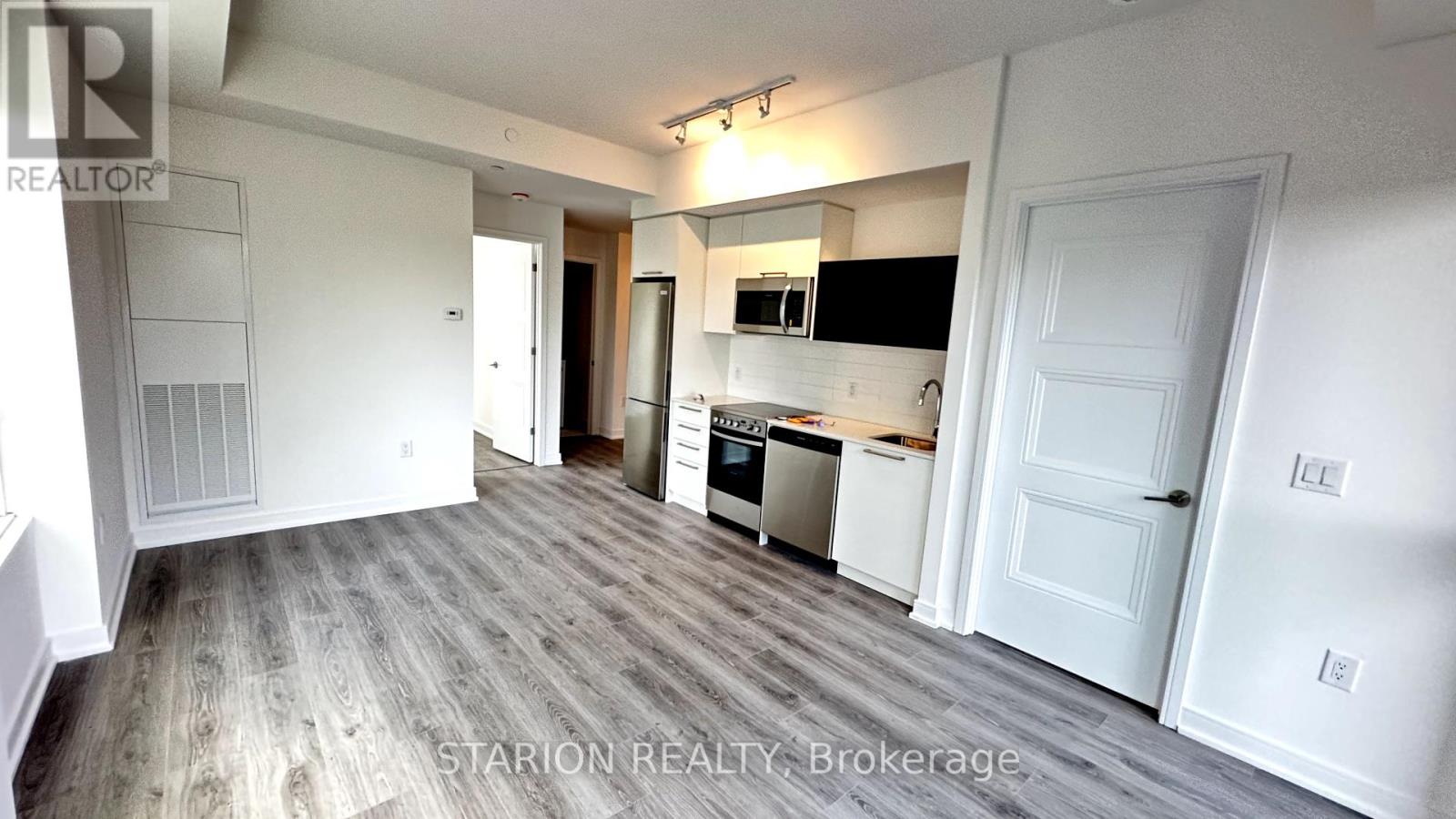 513 - 25 Neighbourhood Lane, Toronto, Ontario  M8Y 0C4 - Photo 13 - W12376015