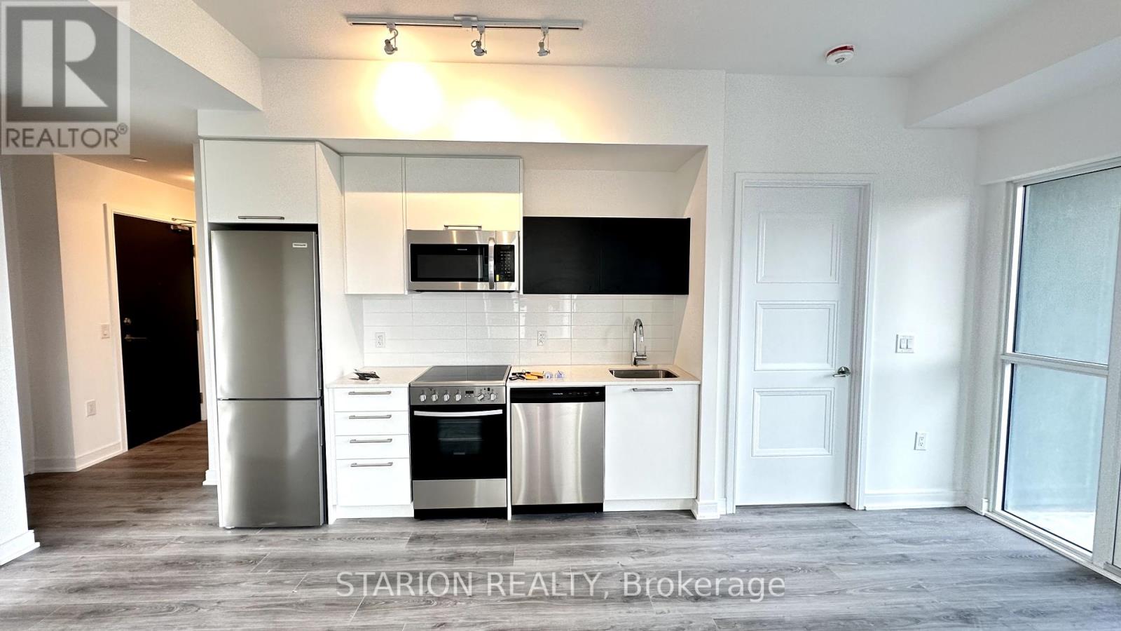513 - 25 Neighbourhood Lane, Toronto, Ontario  M8Y 0C4 - Photo 14 - W12376015