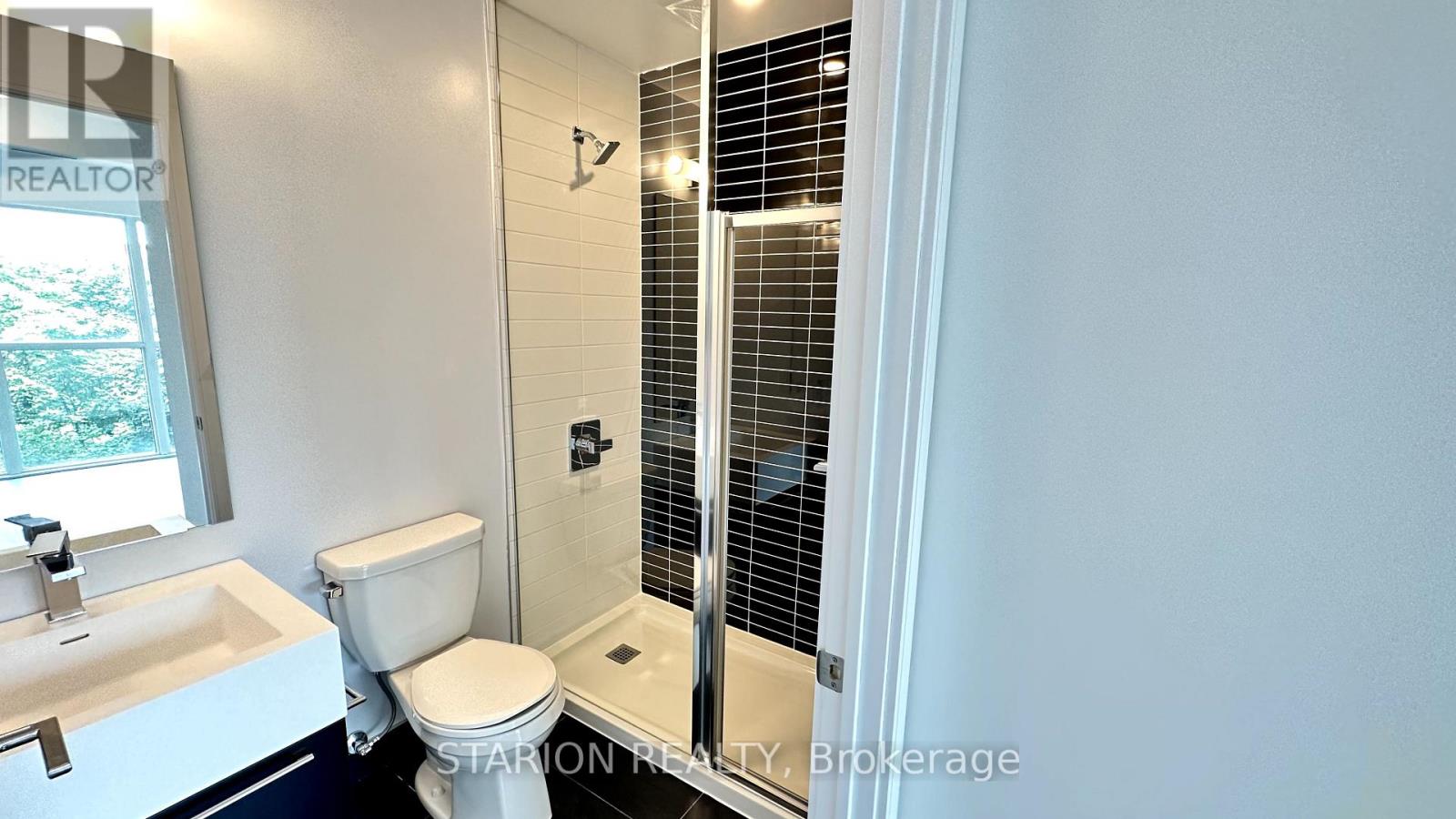 513 - 25 Neighbourhood Lane, Toronto, Ontario  M8Y 0C4 - Photo 18 - W12376015