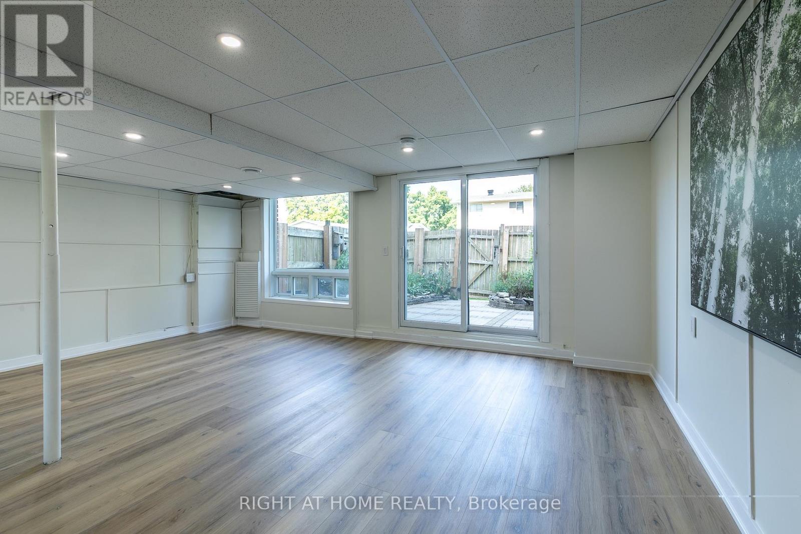 15 - 2669 Southvale Crescent, Ottawa, Ontario  K1B 4V2 - Photo 14 - X12376049