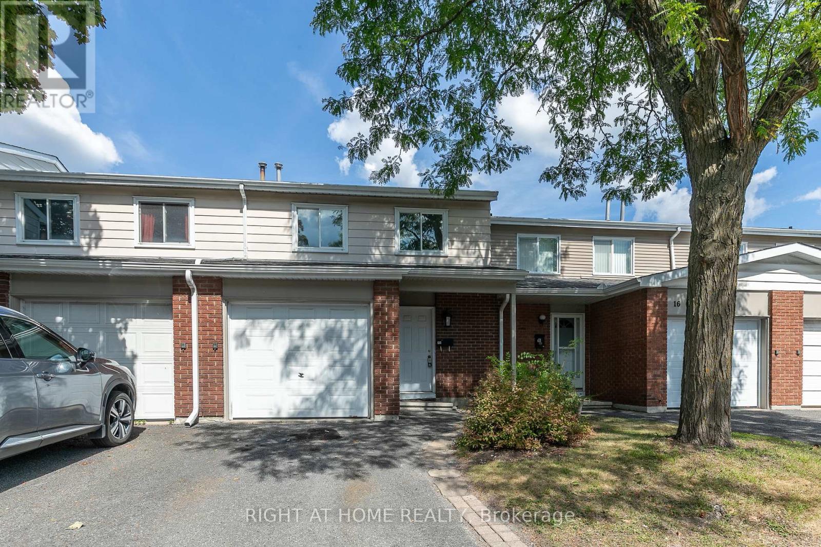 Property at 15 - 2669 SOUTHVALE CRESCENT image 2