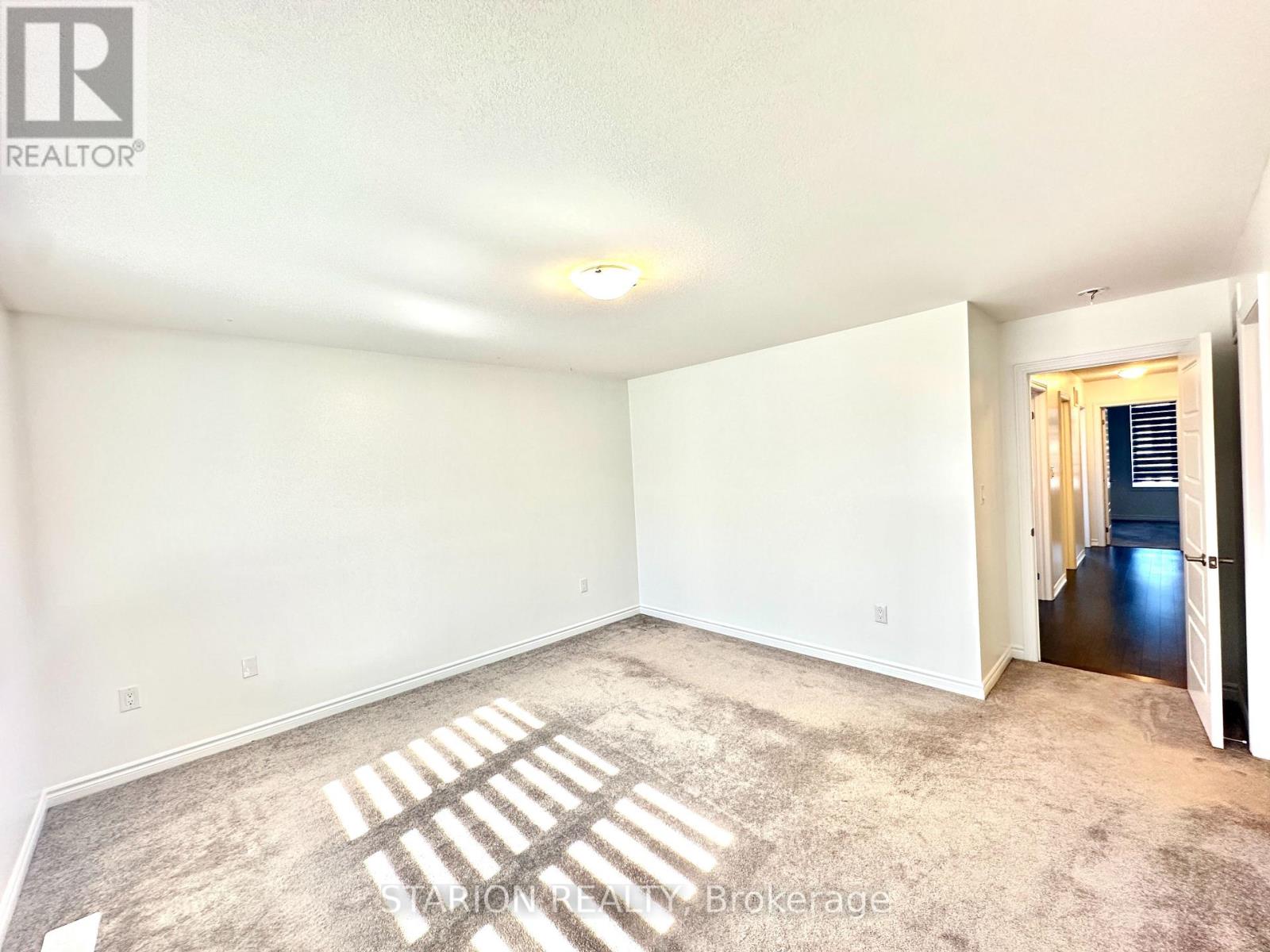 50 Lise Lane, Haldimand, Ontario  N3W 0E8 - Photo 10 - X12376024