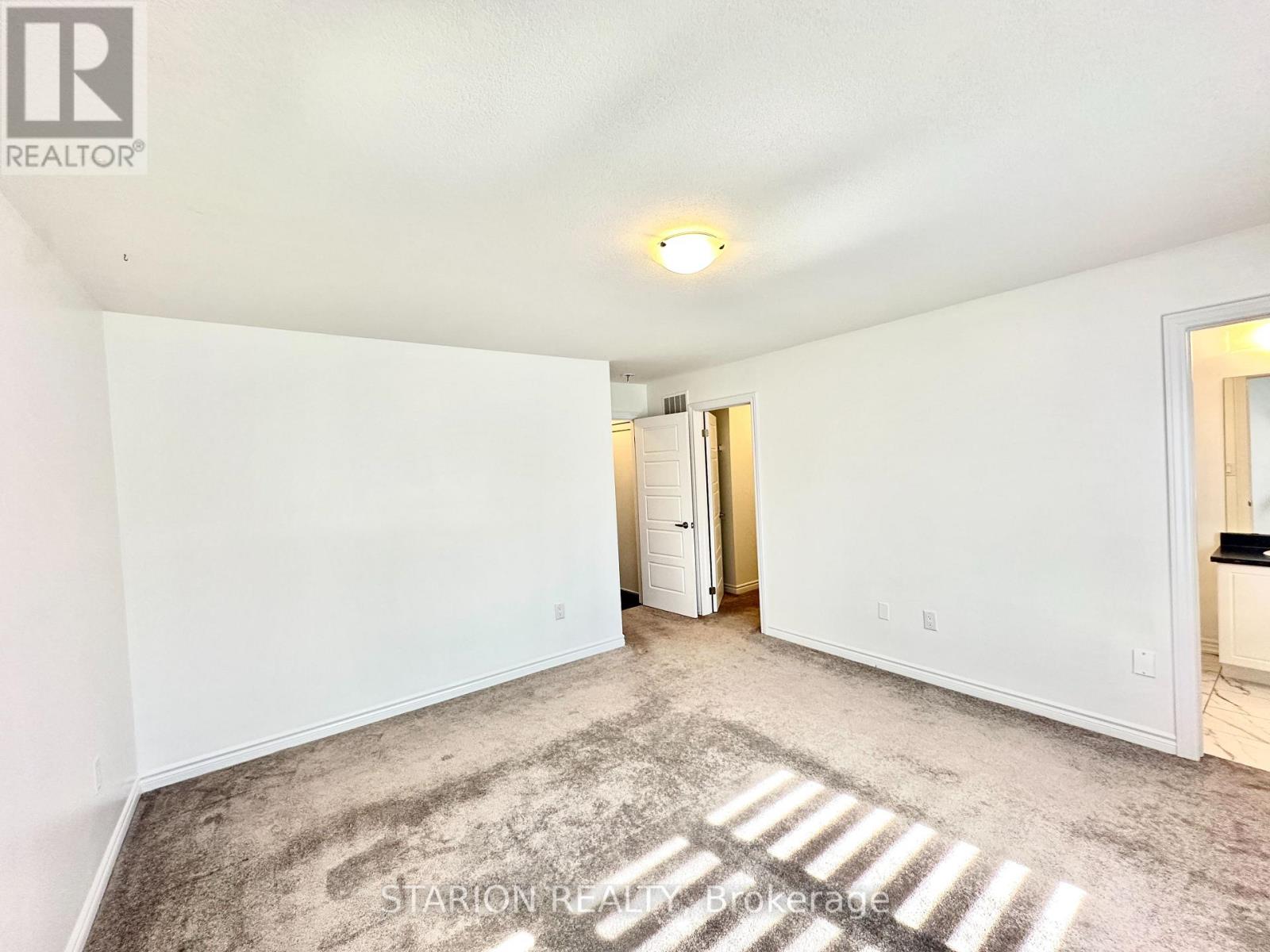 50 Lise Lane, Haldimand, Ontario  N3W 0E8 - Photo 11 - X12376024