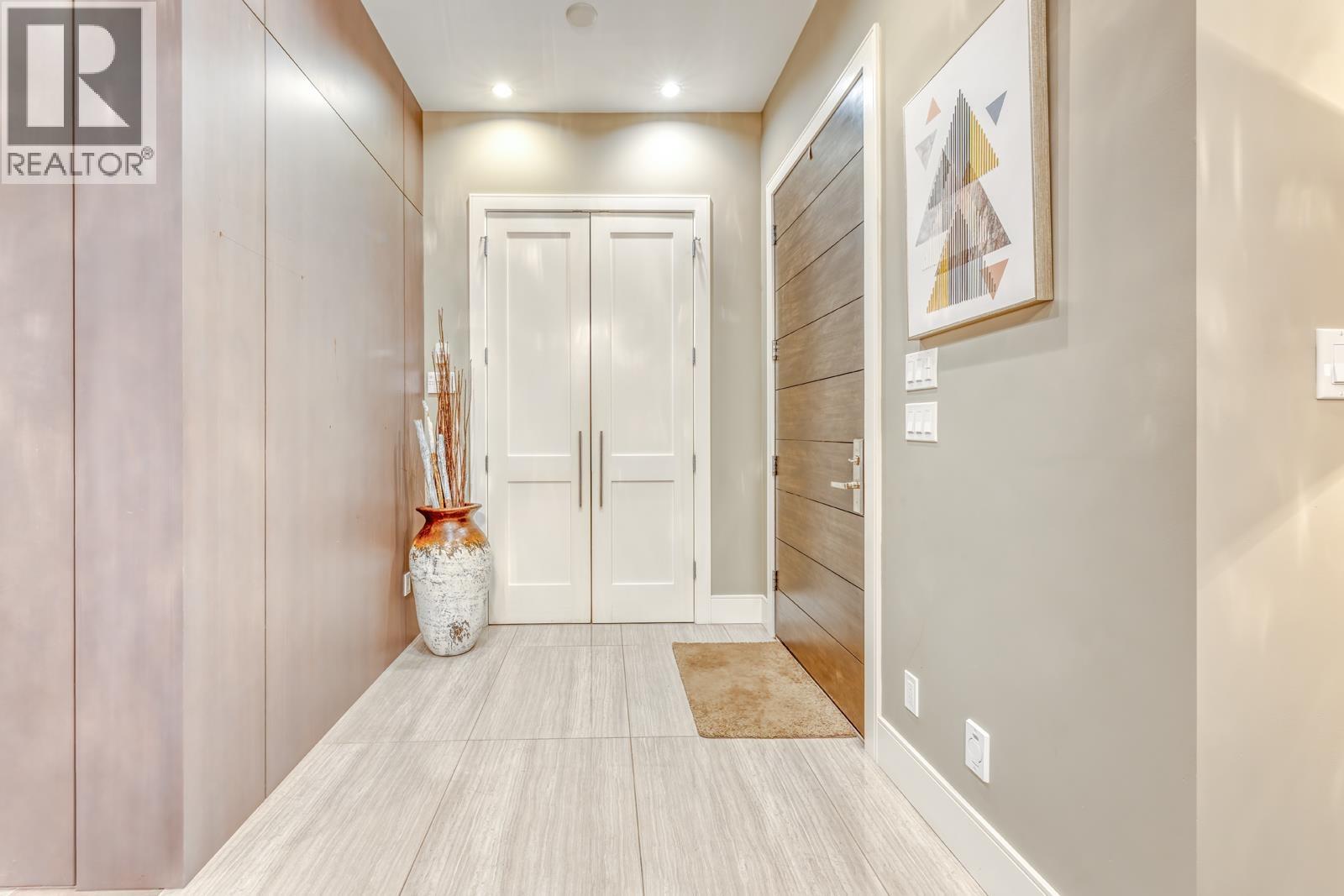 3288 W 23rd Avenue, Vancouver, British Columbia  V6L 1P9 - Photo 2 - R3042531