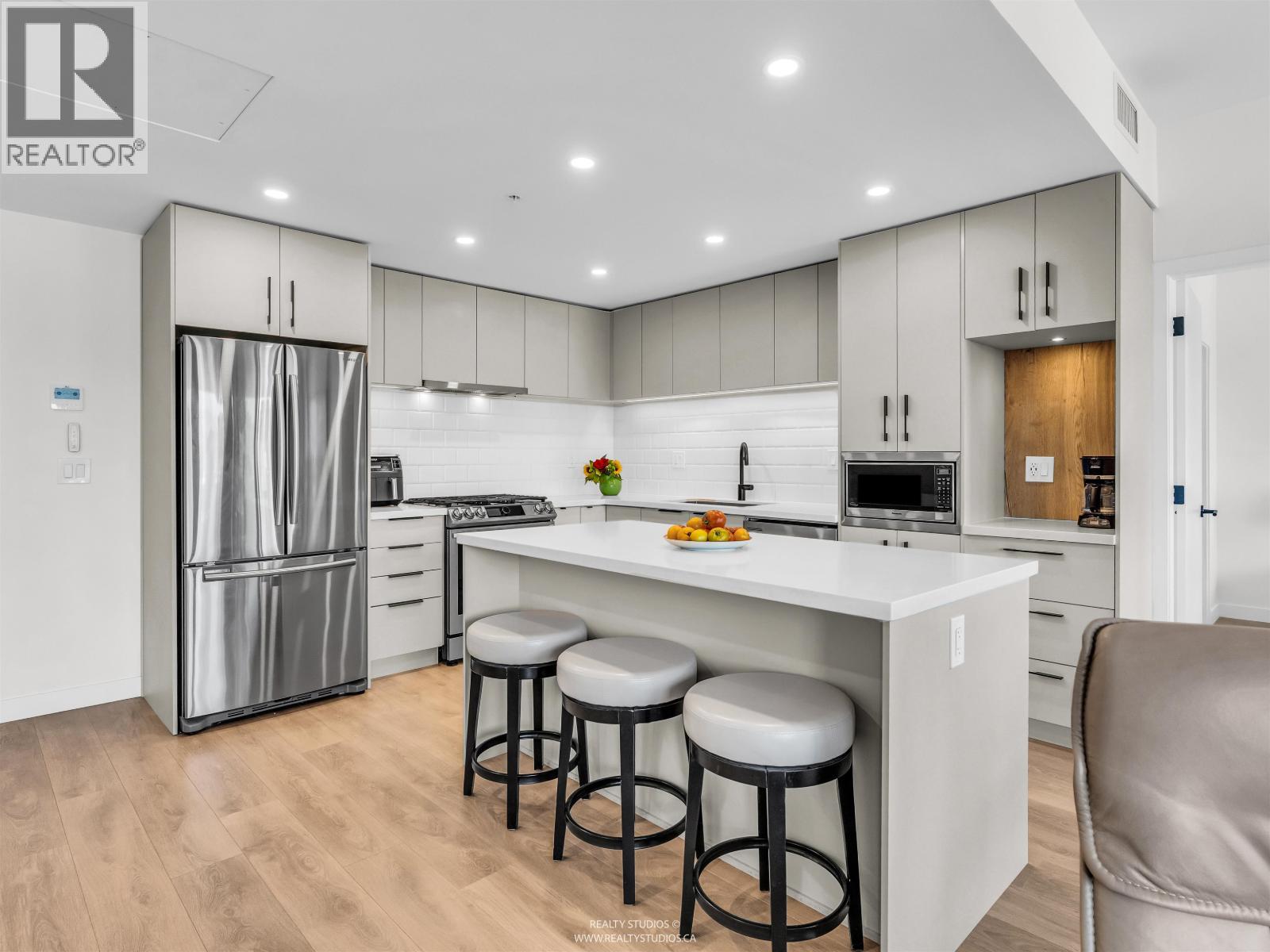 608 3018 St George Street, Port Moody, British Columbia  V3H 0L4 - Photo 11 - R3042668