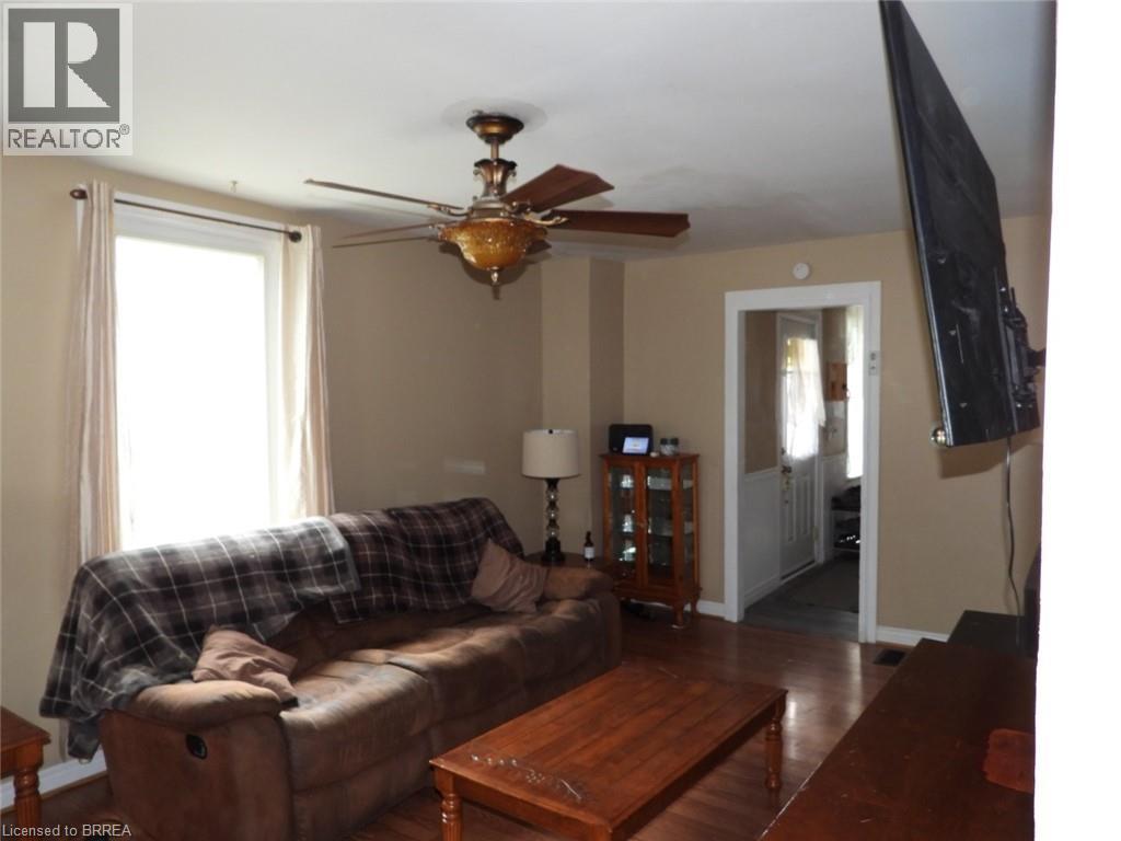 Property at 9 SUPERIOR Street image 4