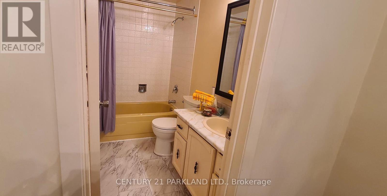 42 Antibes Drive, Toronto, Ontario  M2R 3K4 - Photo 15 - C12298425