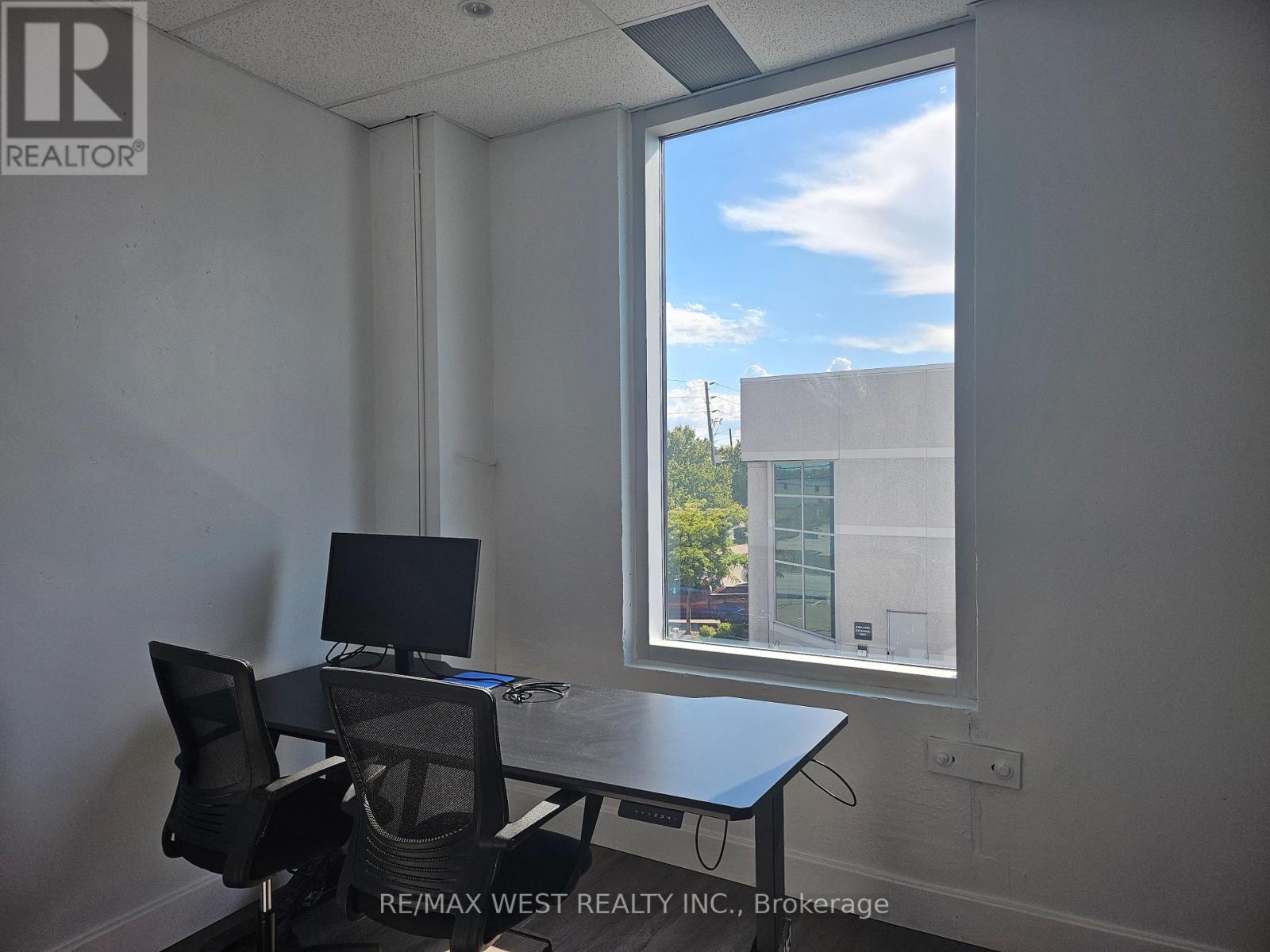 2ndflr #b - 5311 John Lucas Drive, Burlington, Ontario  L7L 6A8 - Photo 6 - W12367662