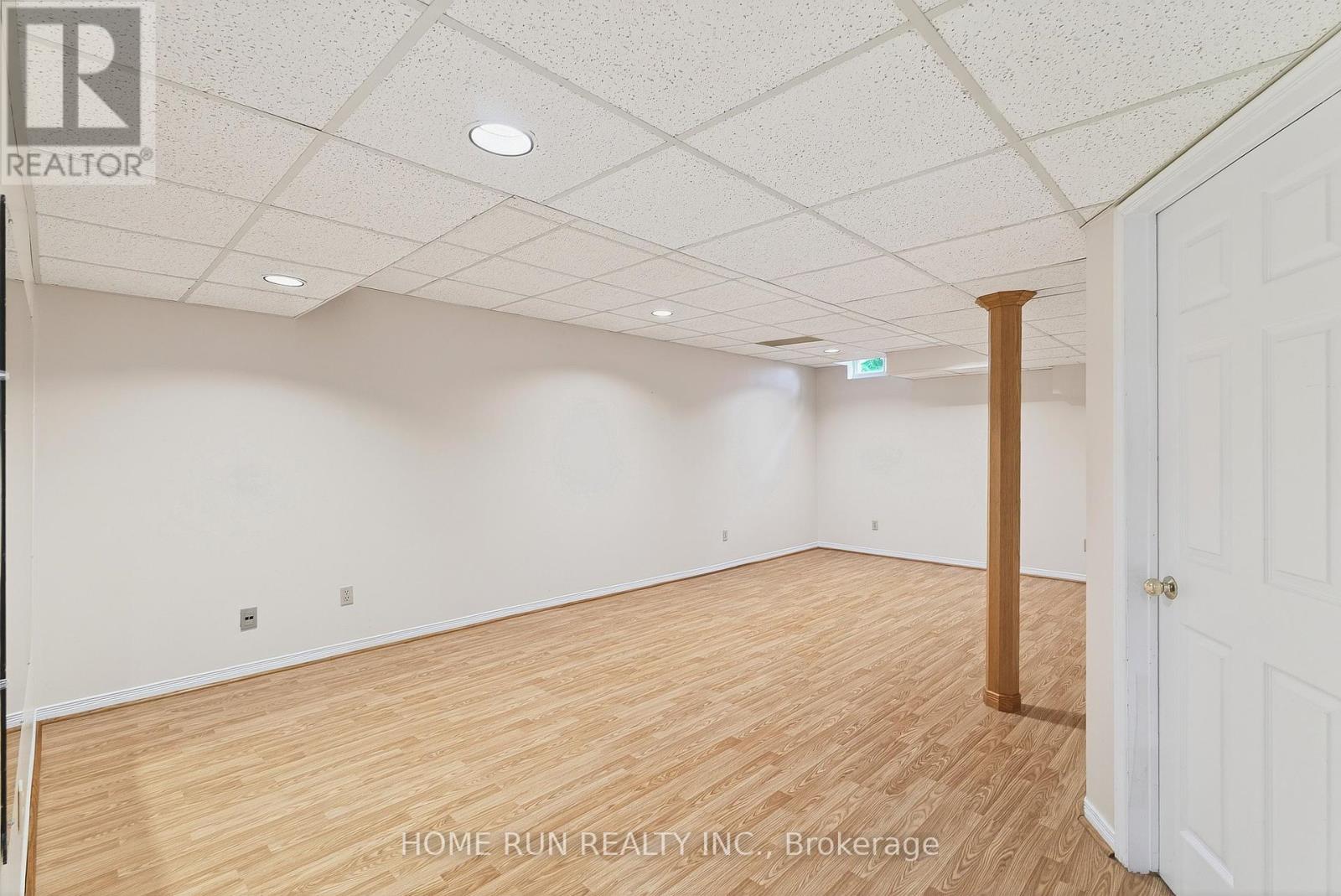 19 Harrington Court, Ottawa, Ontario  K2K 2S6 - Photo 34 - X12376074