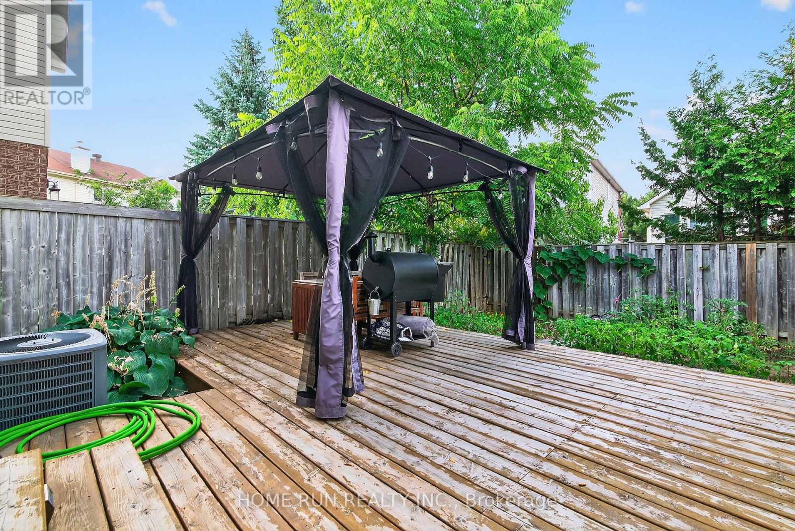 19 Harrington Court, Ottawa, Ontario  K2K 2S6 - Photo 36 - X12376074