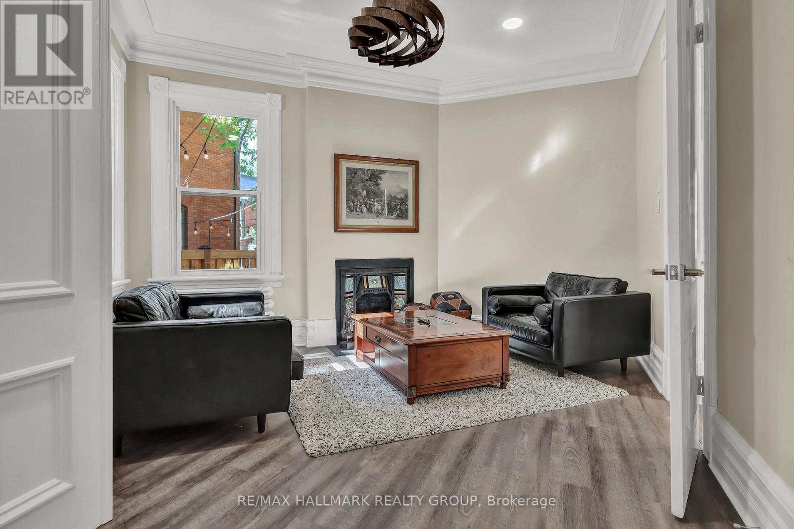 421 Gilmour Street, Ottawa, Ontario  K2P 0R5 - Photo 12 - X12376077