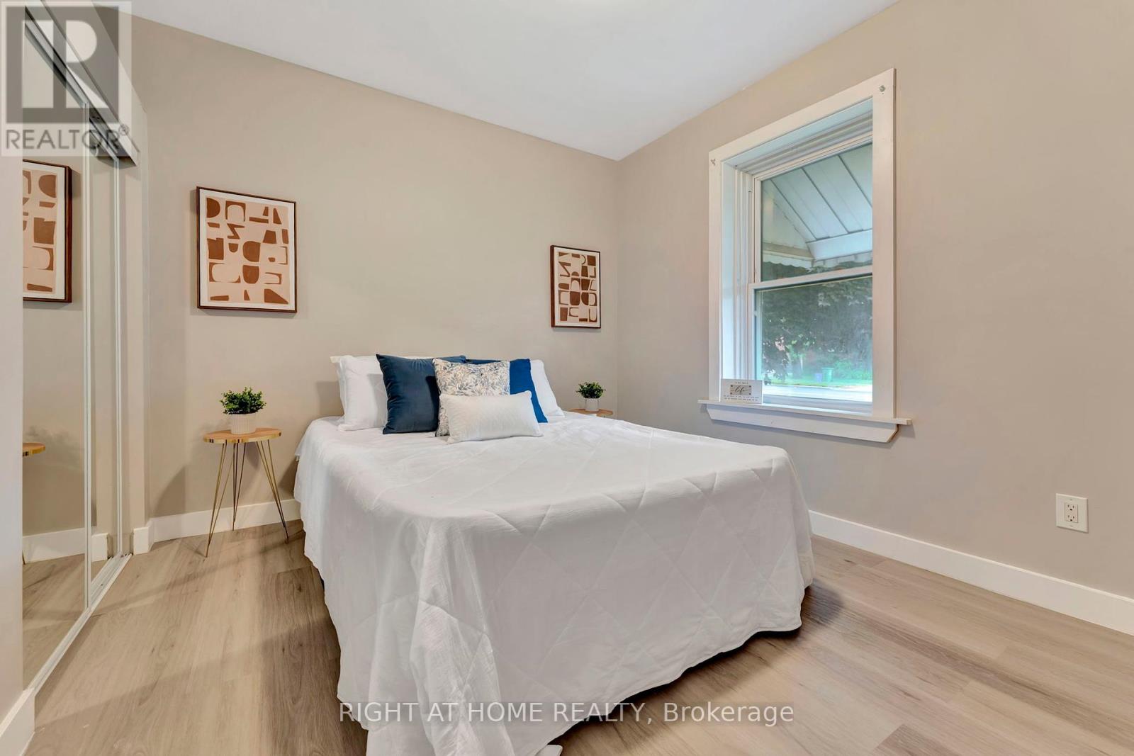 462 Upper Wellington Street, Hamilton, Ontario  L9A 3P4 - Photo 3 - X12376050
