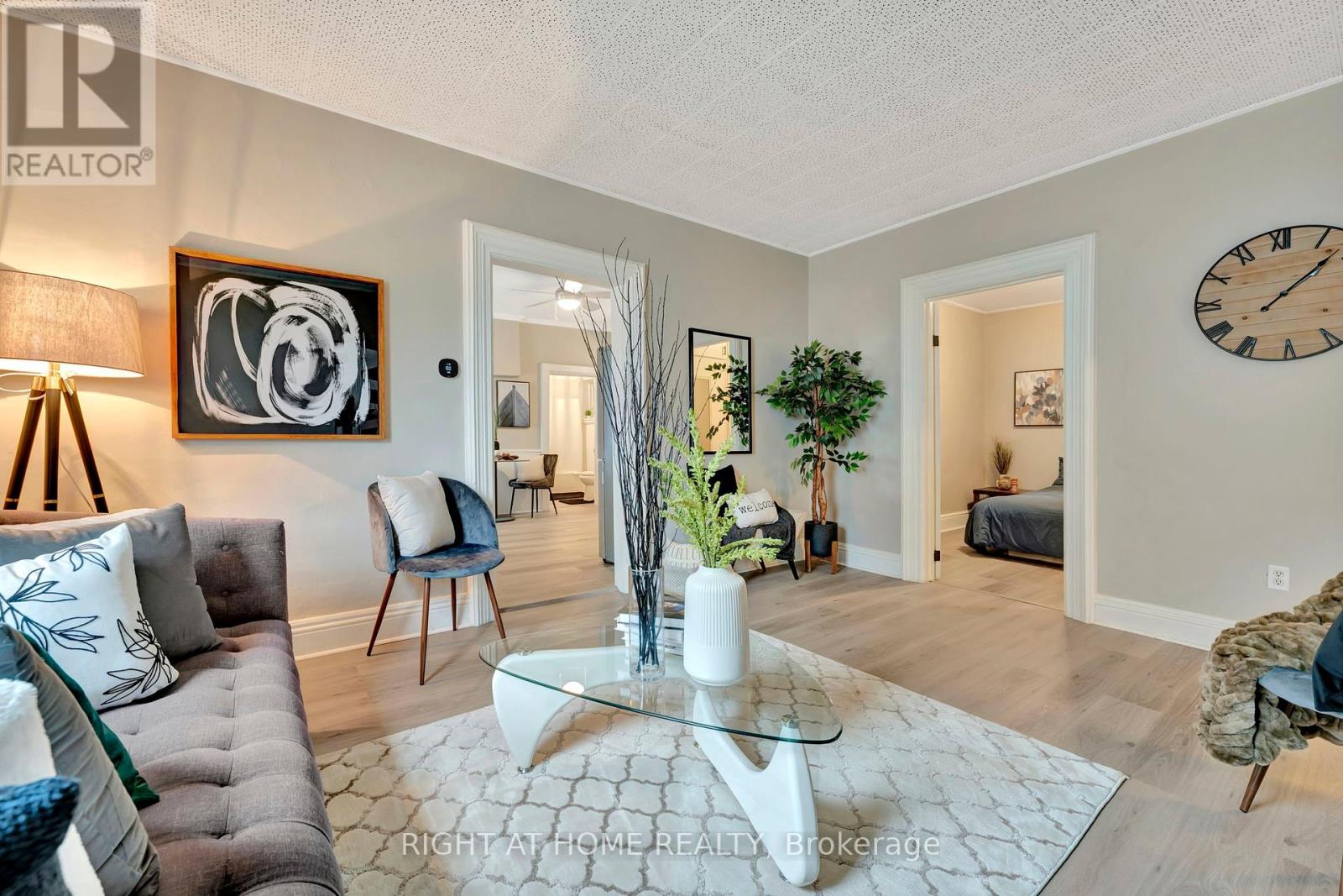 462 Upper Wellington Street, Hamilton, Ontario  L9A 3P4 - Photo 7 - X12376050