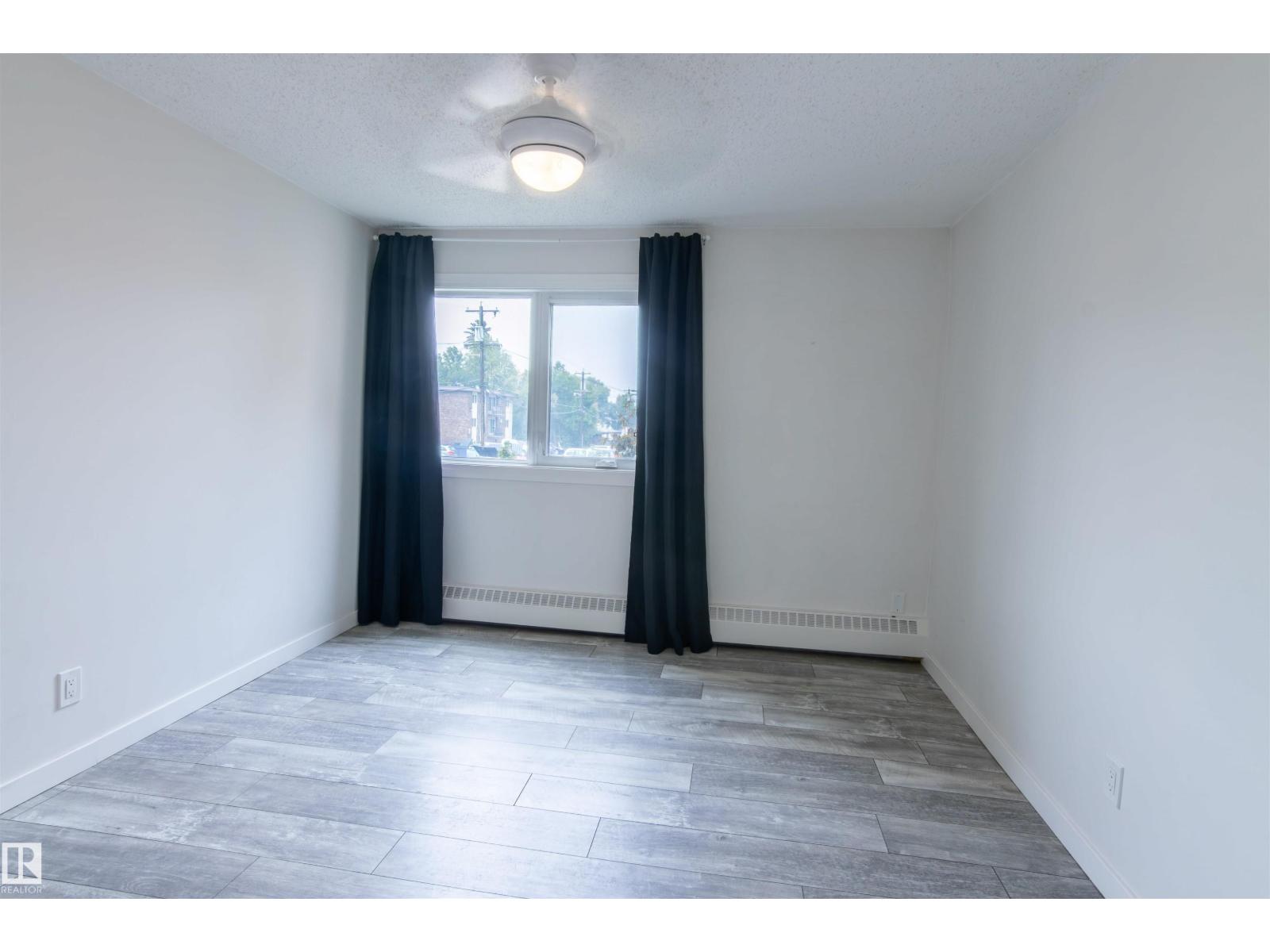 #38 10208 113 St Nw, Edmonton, Alberta  T5K 1P4 - Photo 11 - E4449955