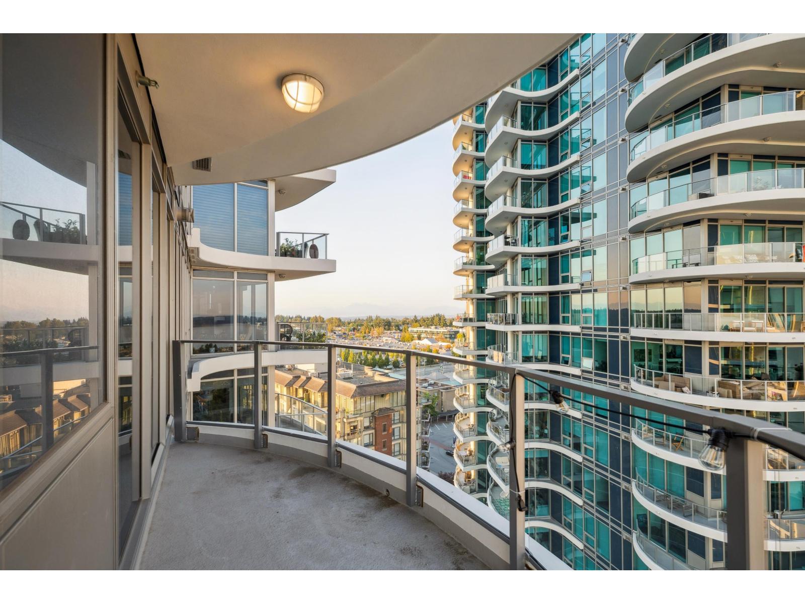 1406 1500 Martin Street, White Rock, British Columbia  V4B 0C2 - Photo 8 - R3042732