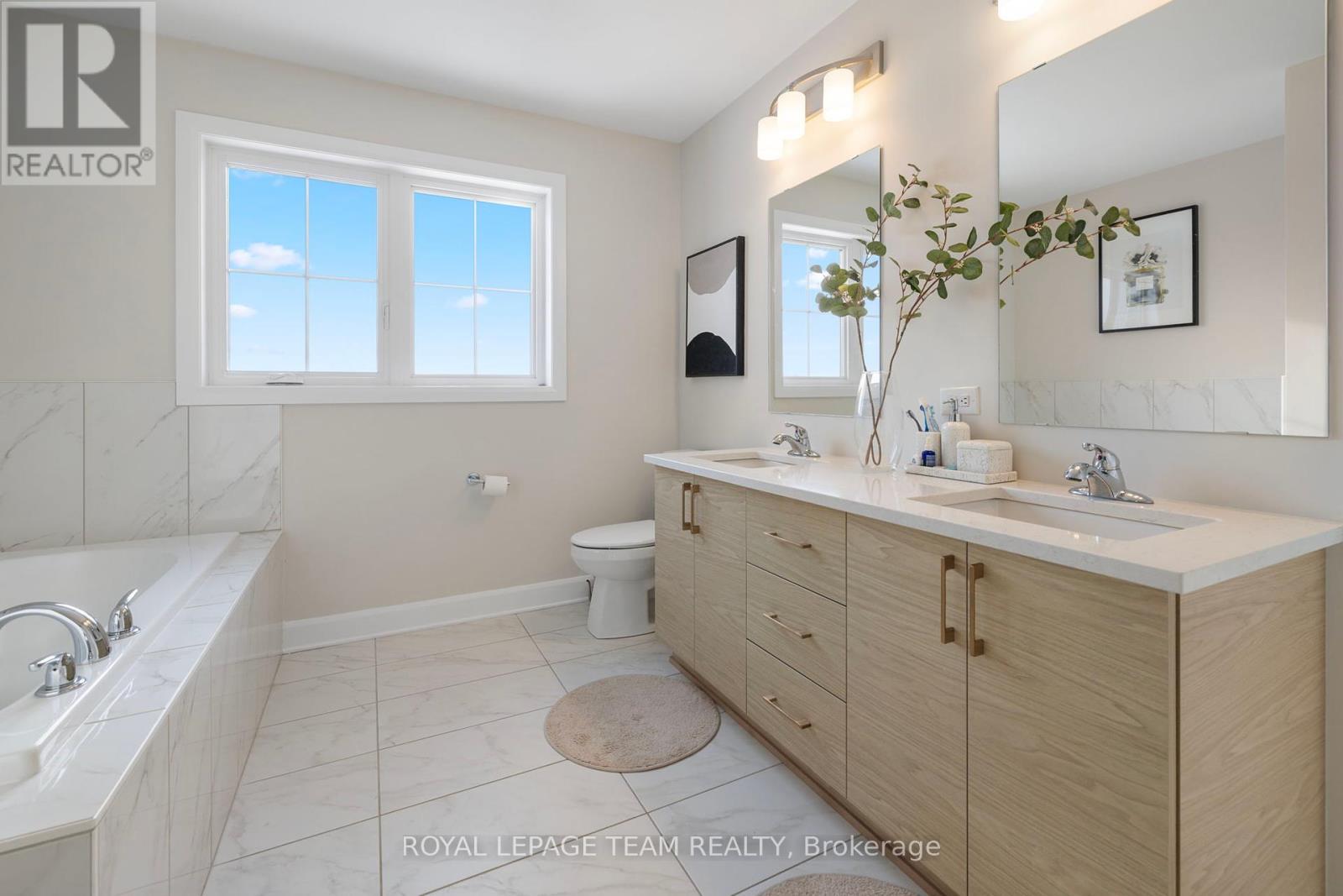 757 Gamble Drive, Russell, Ontario  K4R 0G5 - Photo 26 - X12376090
