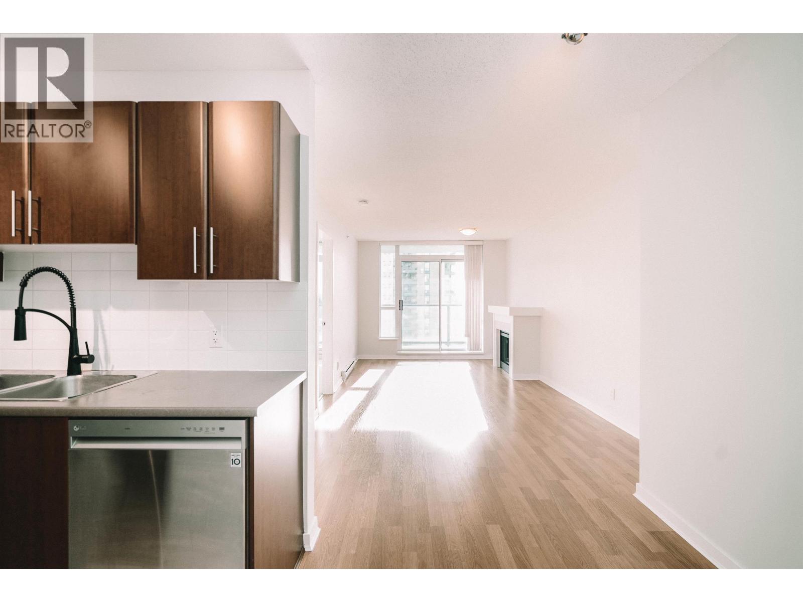 906 1178 Heffley Crescent, Coquitlam, British Columbia  V3B 0A7 - Photo 12 - R3042723