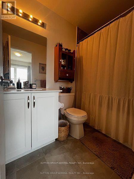 9 Dunes Drive, Wasaga Beach, Ontario  L9Z 0J1 - Photo 8 - S12376094