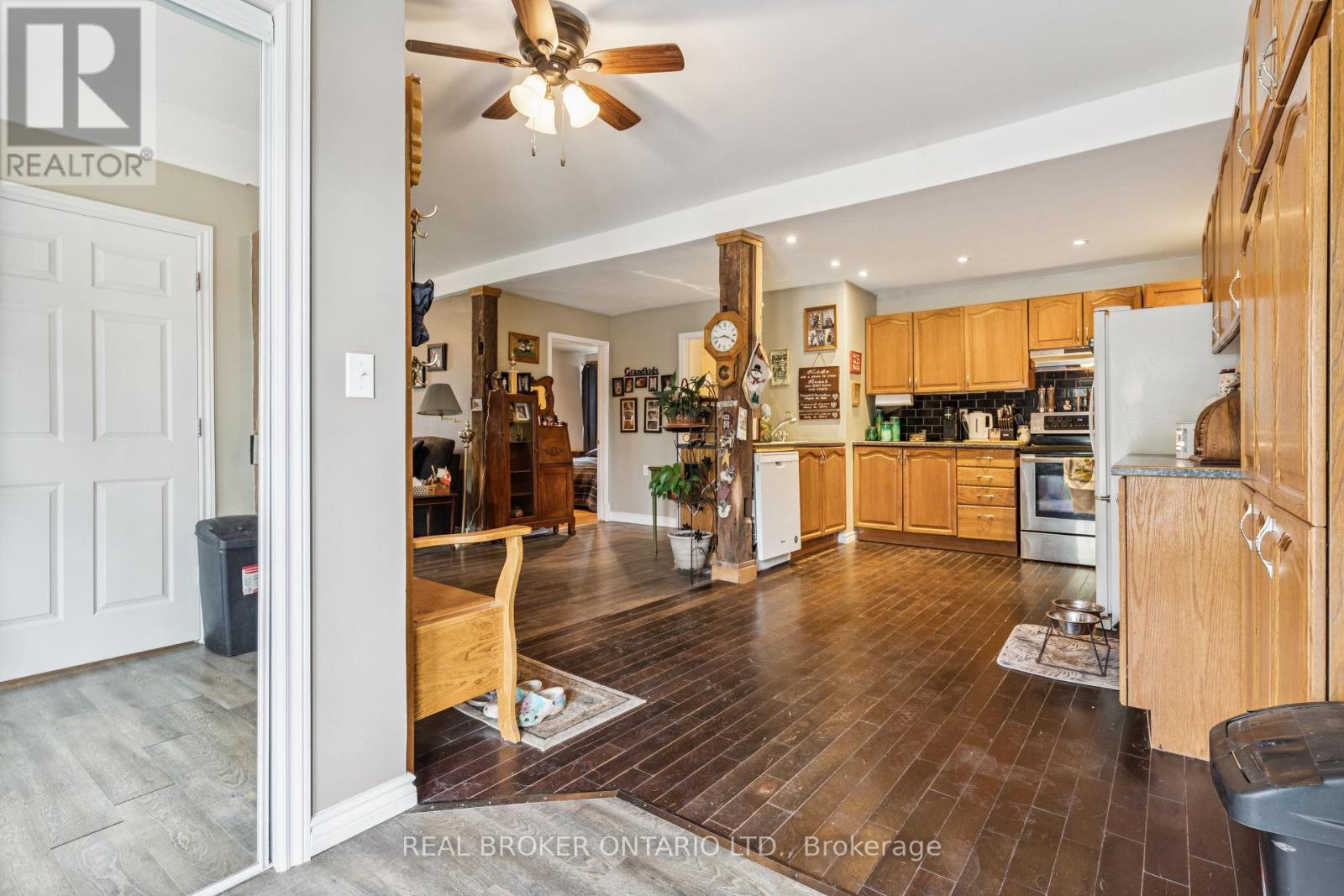 2880 Hwy 511, Drummond/north Elmsley, Ontario  K0G 1K0 - Photo 5 - X12376105