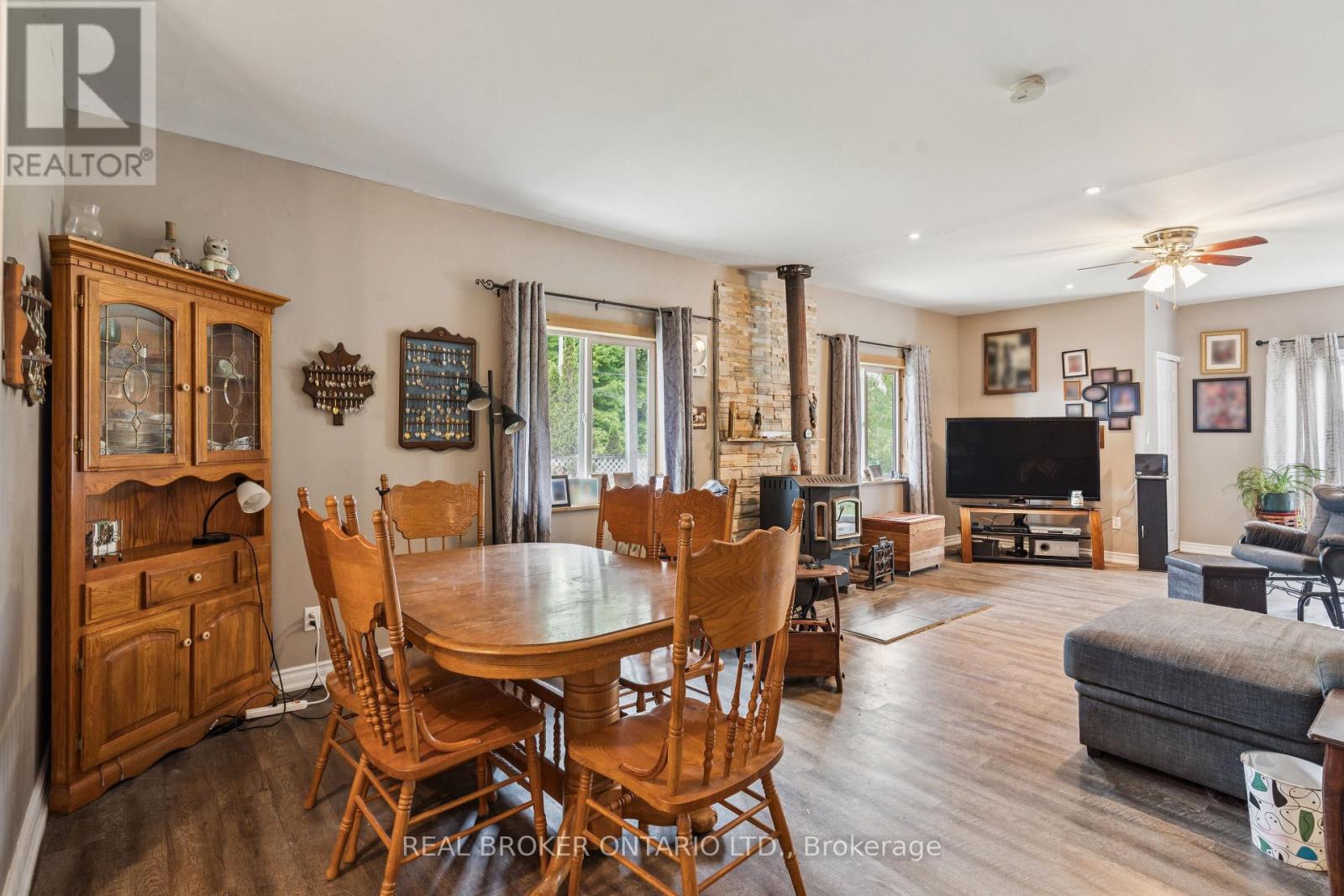 2880 Hwy 511, Drummond/north Elmsley, Ontario  K0G 1K0 - Photo 6 - X12376105