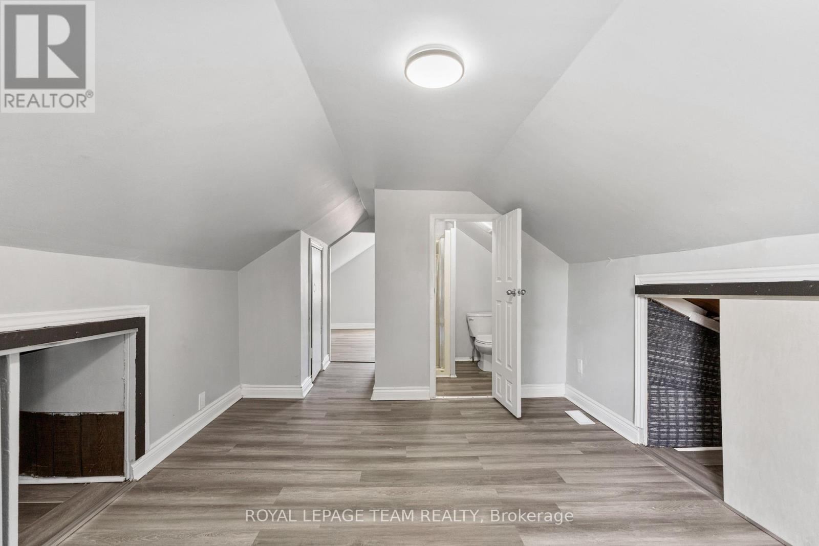 105 Jolliet Avenue, Ottawa, Ontario  K1L 5H1 - Photo 14 - X12376111