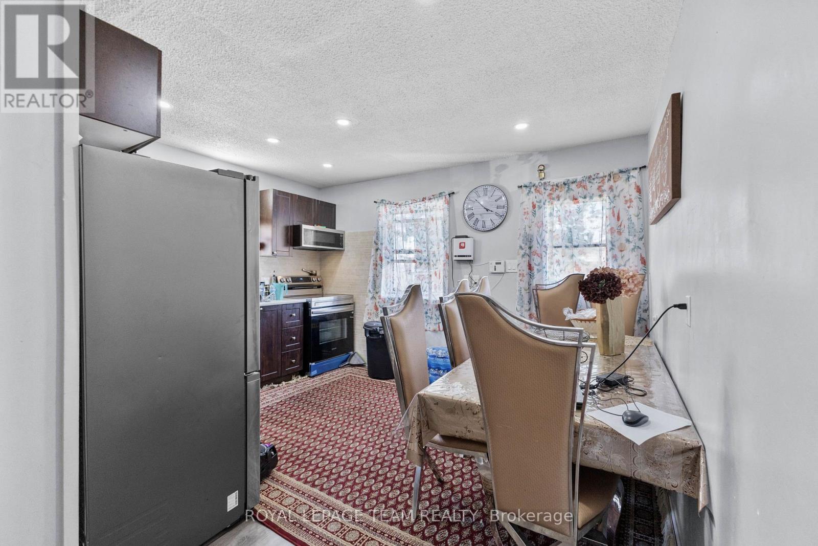 105 Jolliet Avenue, Ottawa, Ontario  K1L 5H1 - Photo 22 - X12376111