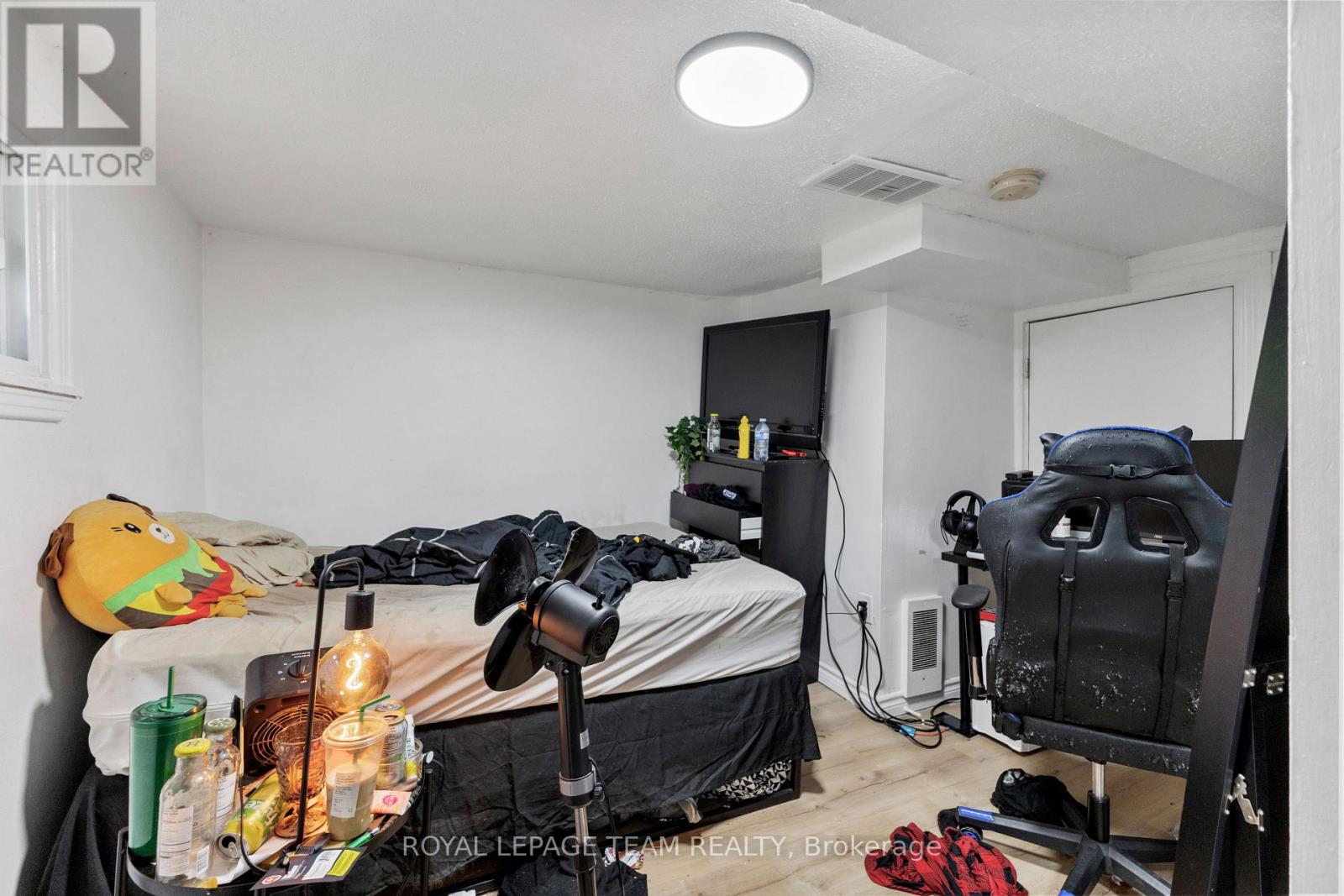 105 Jolliet Avenue, Ottawa, Ontario  K1L 5H1 - Photo 6 - X12376111