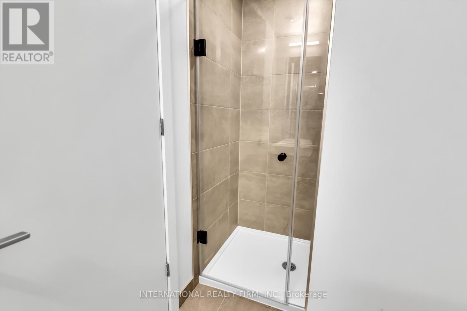 203 - 9 Tecumseth Street, Toronto, Ontario  M5V 3G4 - Photo 17 - C12376107
