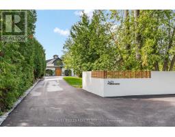 3421 CRESCENT HARBOUR ROAD, Innisfil, Ontario