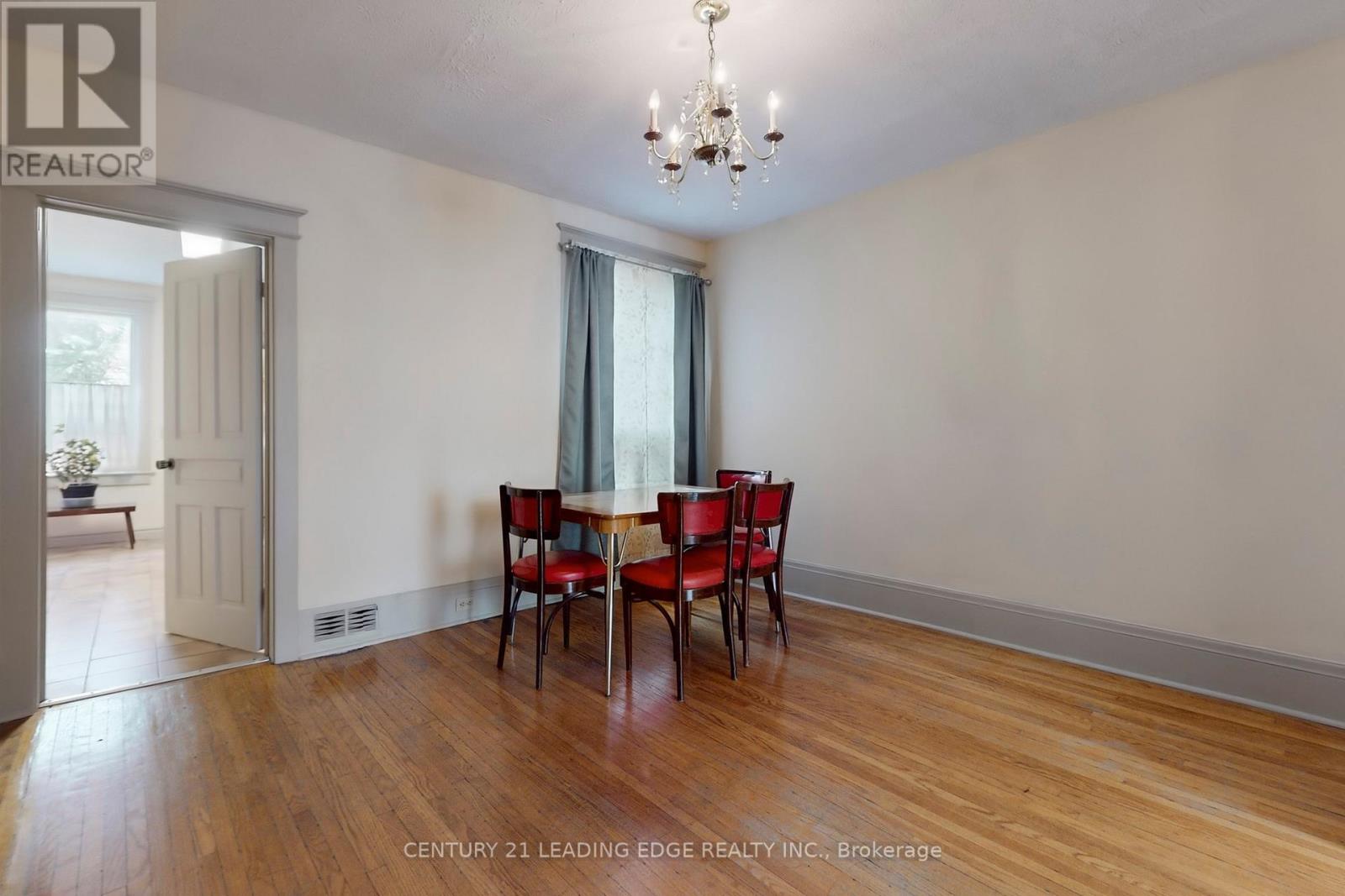60 Ulster Street, Toronto (University), Ontario  M5S 1E5 - Photo 6 - C12375342