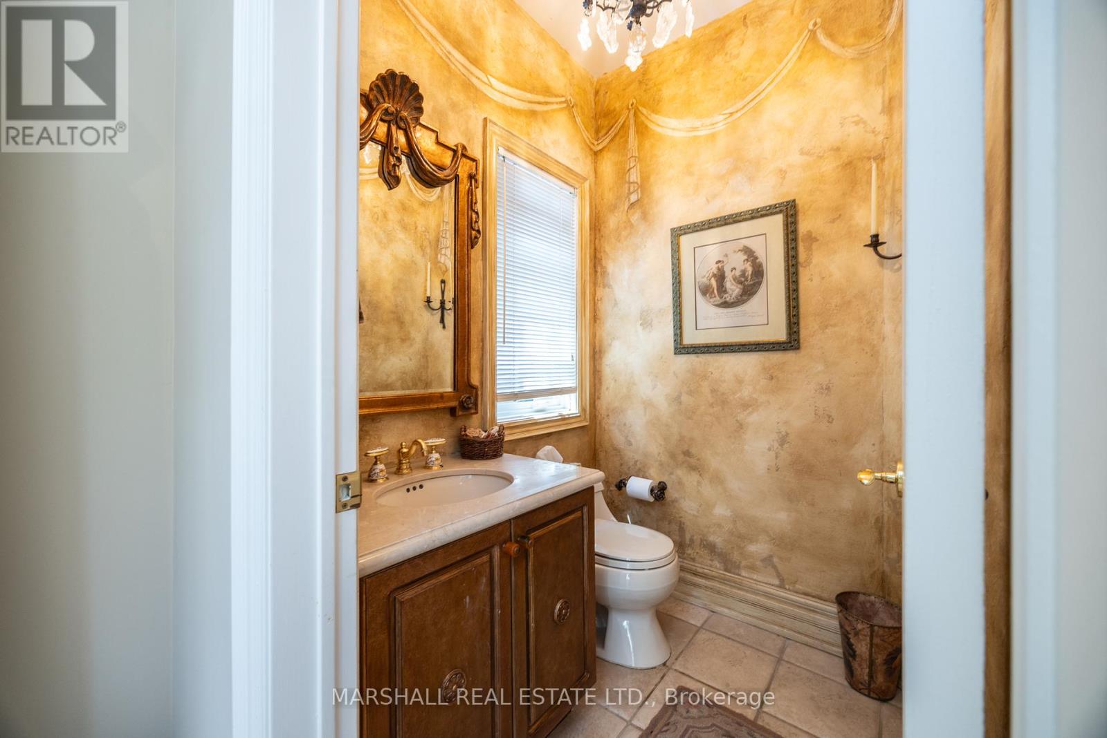514 Brookdale Avenue, Toronto (Bedford Park-Nortown), Ontario  M5M 1R7 - Photo 5 - C12376134