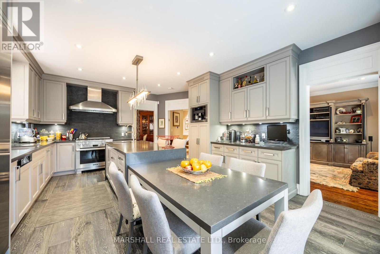 514 Brookdale Avenue, Toronto (Bedford Park-Nortown), Ontario  M5M 1R7 - Photo 6 - C12376134
