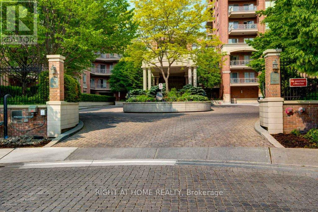 216 - 20 Burkebrook Place, Toronto, Ontario  M4G 0A1 - Photo 4 - C12376141