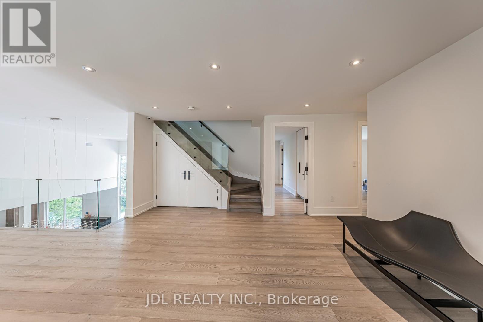 19 Fifeshire Road, Toronto, Ontario  M2L 2G4 - Photo 28 - C12376153