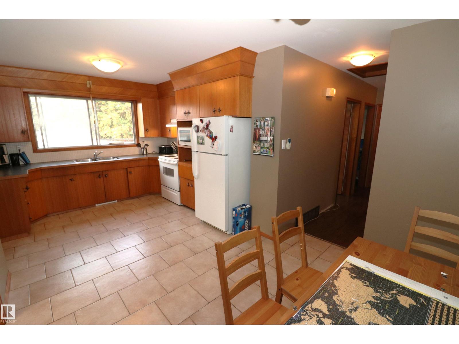 11716 42 Av Nw, Edmonton, Alberta  T6M 1A7 - Photo 12 - E4455739