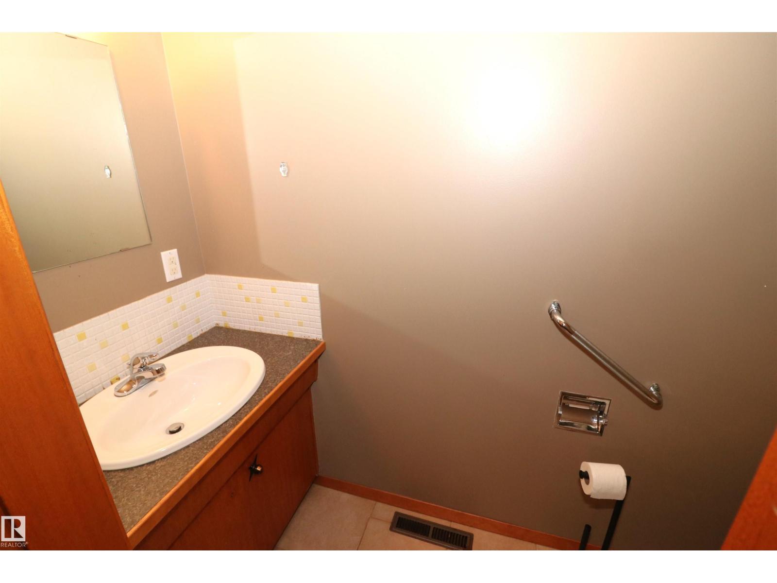 11716 42 Av Nw, Edmonton, Alberta  T6M 1A7 - Photo 16 - E4455739
