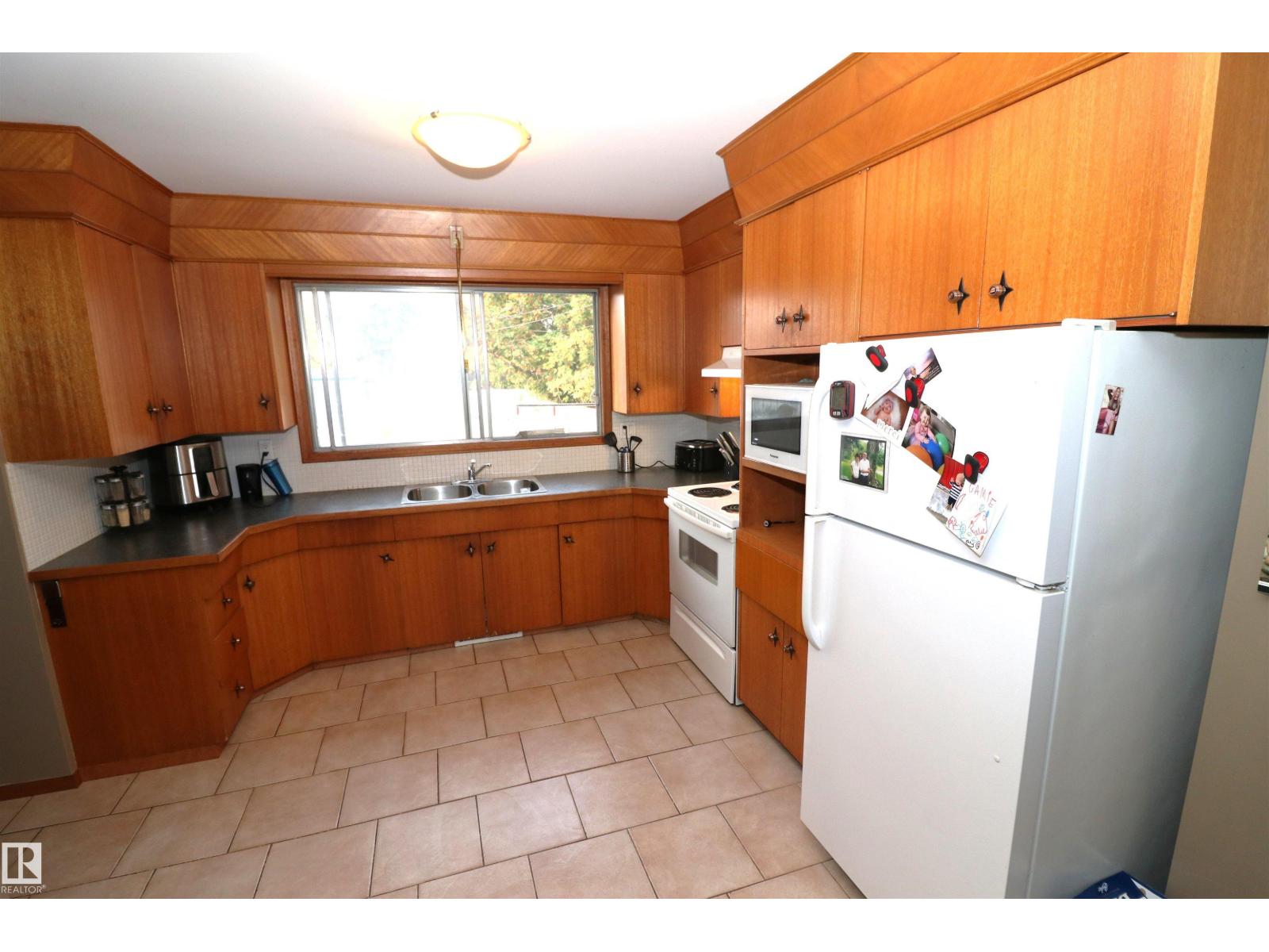 11716 42 Av Nw, Edmonton, Alberta  T6M 1A7 - Photo 8 - E4455739