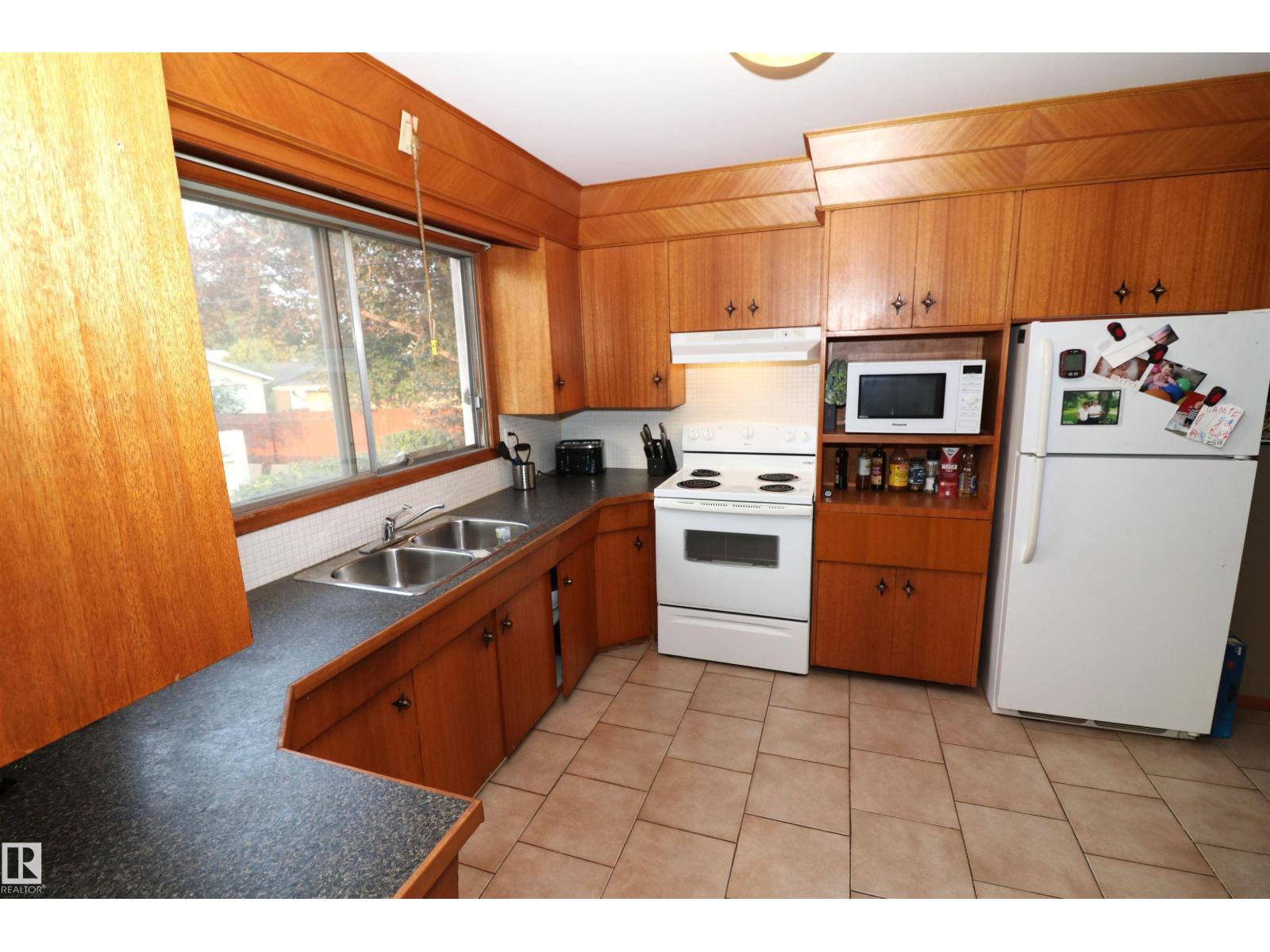 11716 42 Av Nw, Edmonton, Alberta  T6M 1A7 - Photo 9 - E4455739