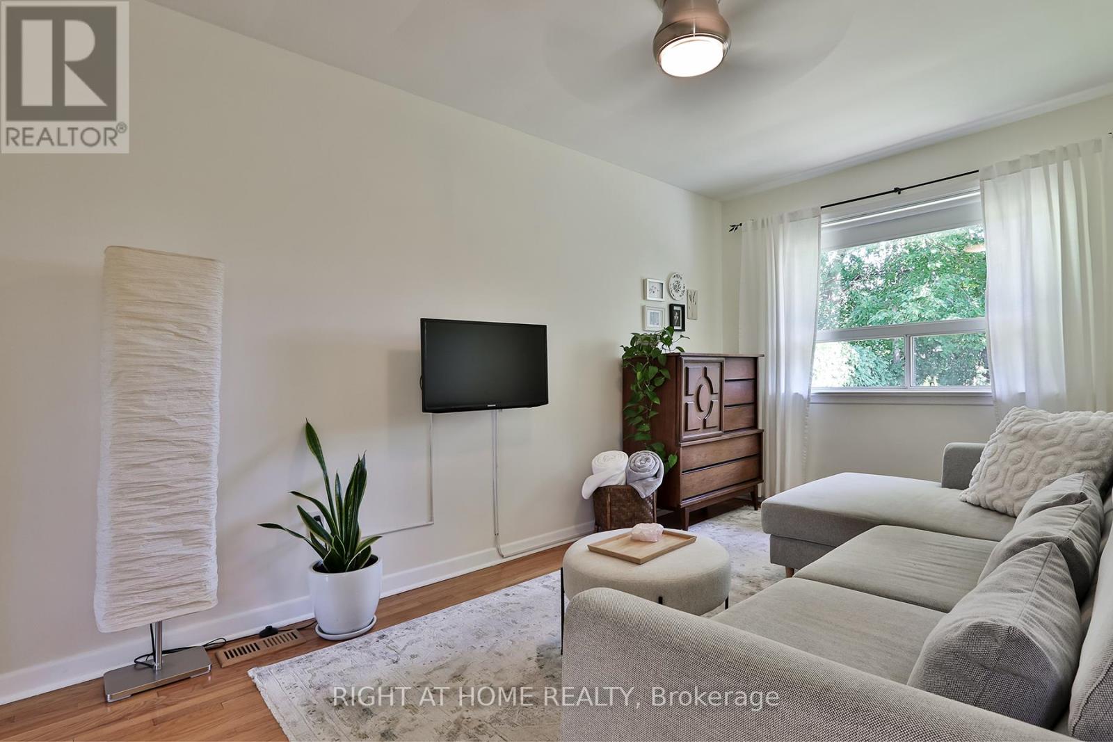 21 Gaiety Drive, Toronto (Woburn), Ontario  M1H 1B9 - Photo 24 - E12376131