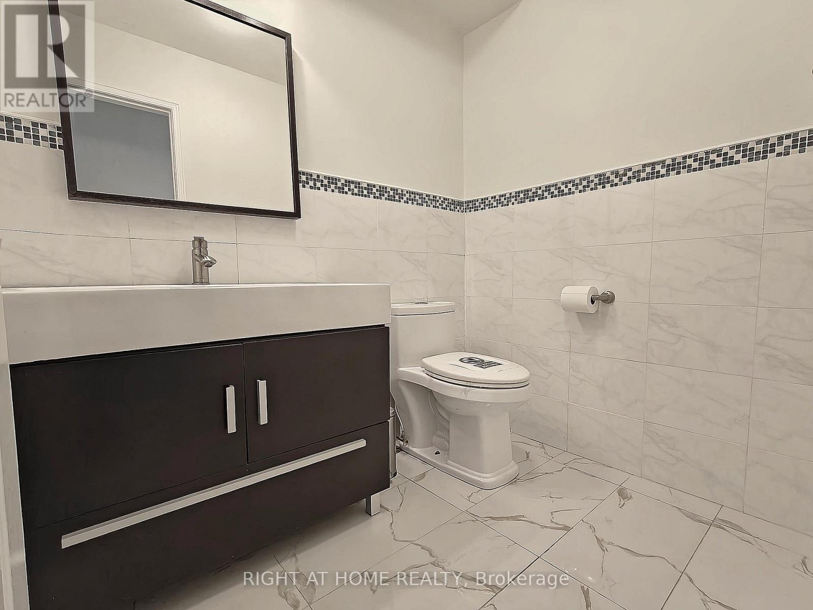 116 Cooperage Crescent, Richmond Hill (Westbrook), Ontario  L4C 9L8 - Photo 14 - N12376158